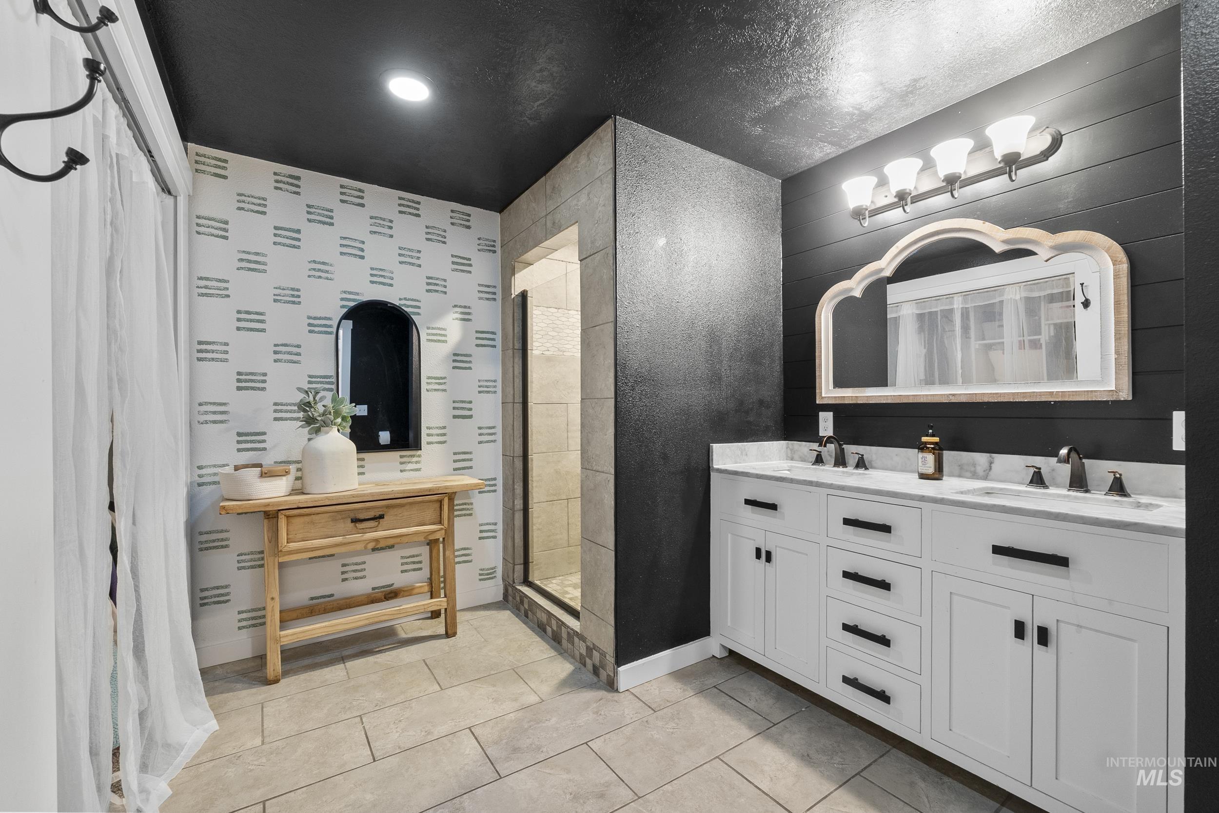 24141 Wanda Way, Middleton, Idaho 83644, 5 Bedrooms, 4.5 Bathrooms, Residential For Sale, Price $980,000, 98974749