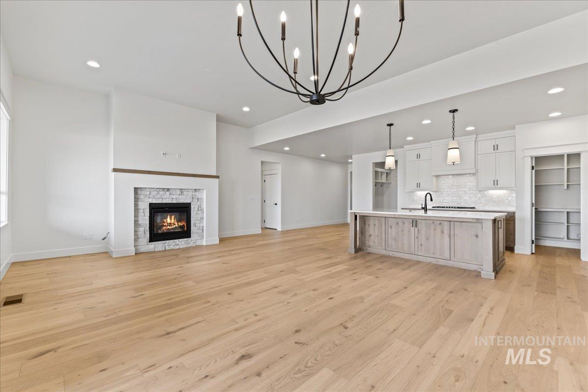 10970 W Cruden Bay Ln, Kuna, Idaho 83634, 4 Bedrooms, 3 Bathrooms, Residential For Sale, Price $749,900,MLS 98974750