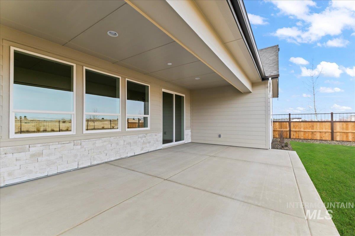 10970 W Cruden Bay Ln, Kuna, Idaho 83634, 4 Bedrooms, 3 Bathrooms, Residential For Sale, Price $749,900,MLS 98974750