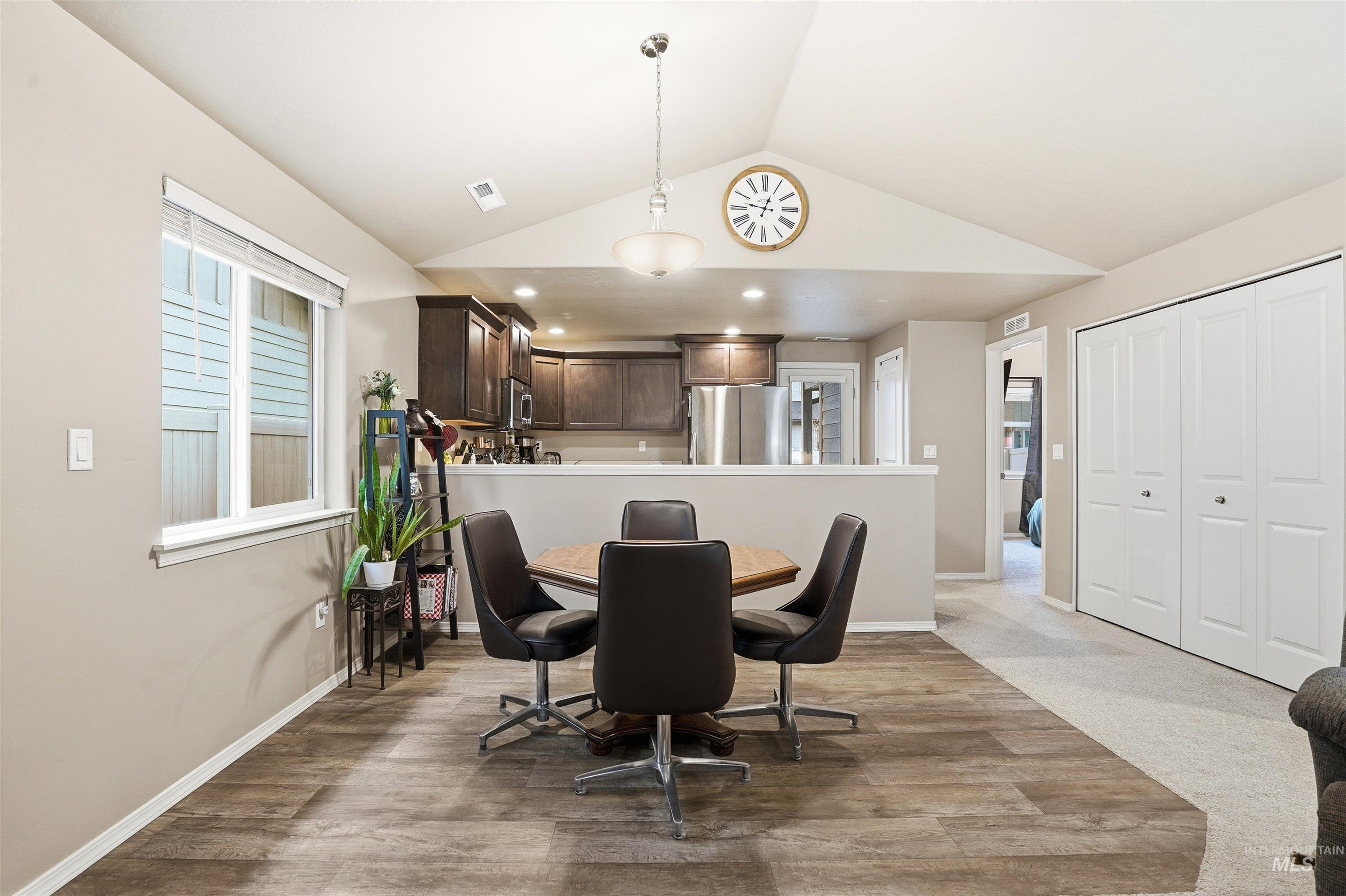 3337 NW 13th Ave, Meridian, Idaho 83646, 2 Bedrooms, 2 Bathrooms, Residential For Sale, Price $415,000, 98974751