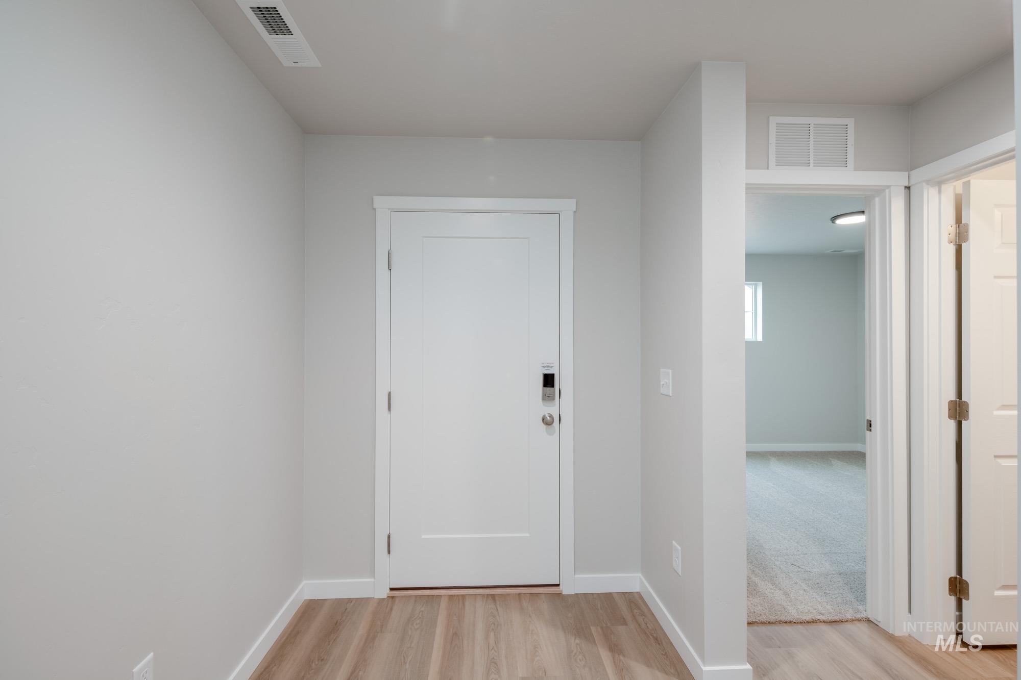 2182 N Thunderbolt St, Mountain Home, Idaho 83647, 3 Bedrooms, 2 Bathrooms, Residential For Sale, Price $379,990, 98974756