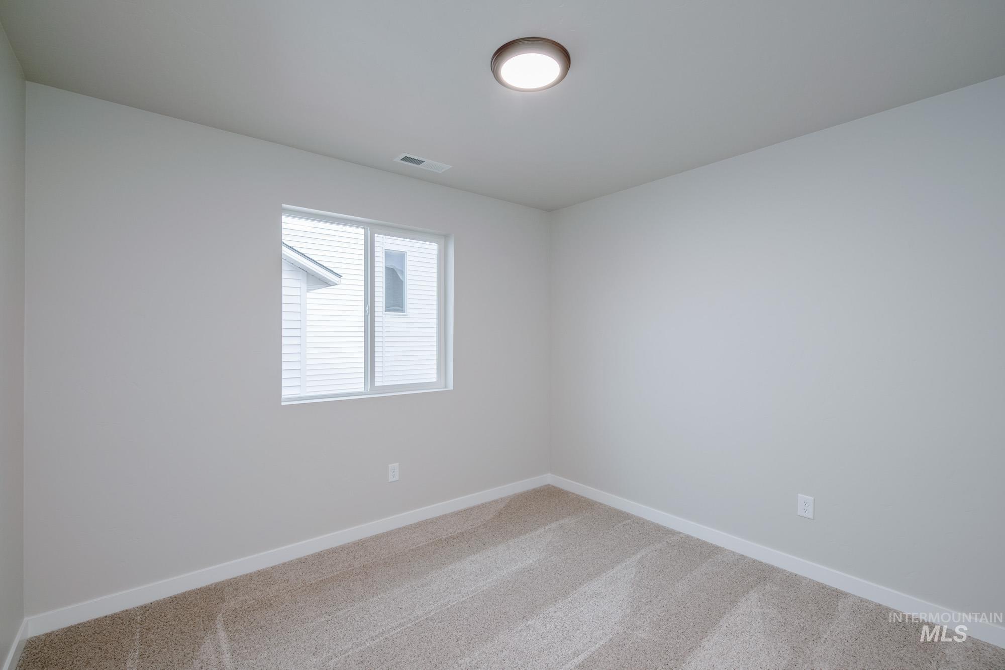 2182 N Thunderbolt St, Mountain Home, Idaho 83647, 3 Bedrooms, 2 Bathrooms, Residential For Sale, Price $379,990, 98974756