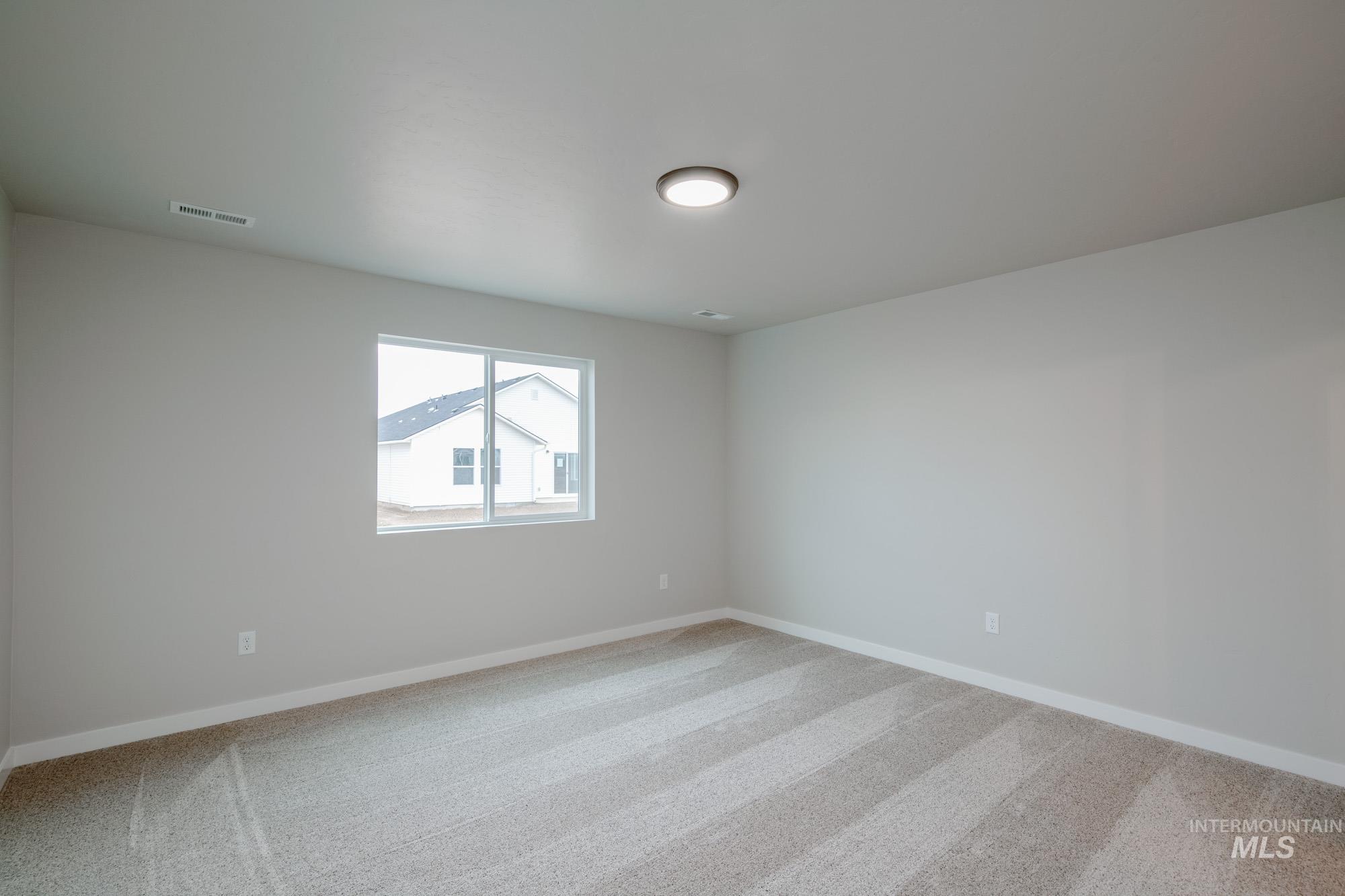 2182 N Thunderbolt St, Mountain Home, Idaho 83647, 3 Bedrooms, 2 Bathrooms, Residential For Sale, Price $379,990, 98974756