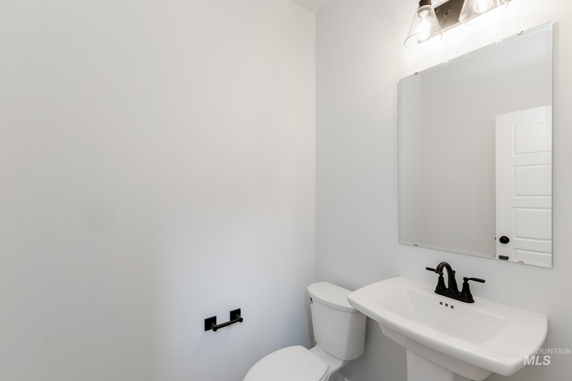 5293 W Yarnell St, Eagle, Idaho 83616, 4 Bedrooms, 3.5 Bathrooms, Residential For Sale, Price $974,990,MLS 98974761