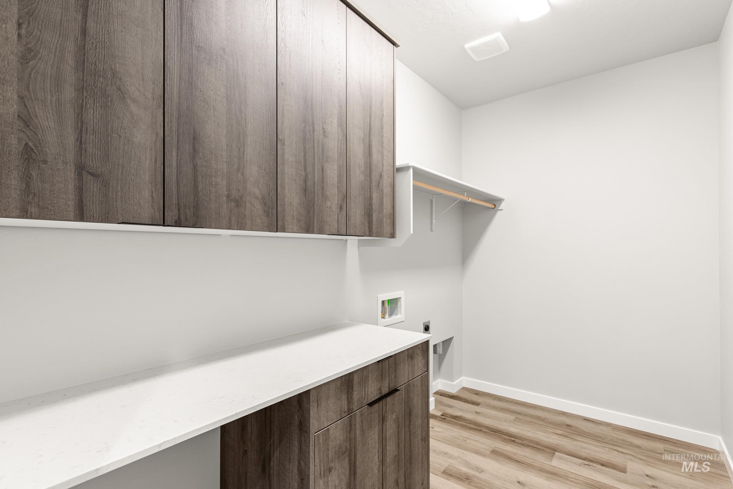 5293 W Yarnell St, Eagle, Idaho 83616, 4 Bedrooms, 3.5 Bathrooms, Residential For Sale, Price $974,990, 98974761