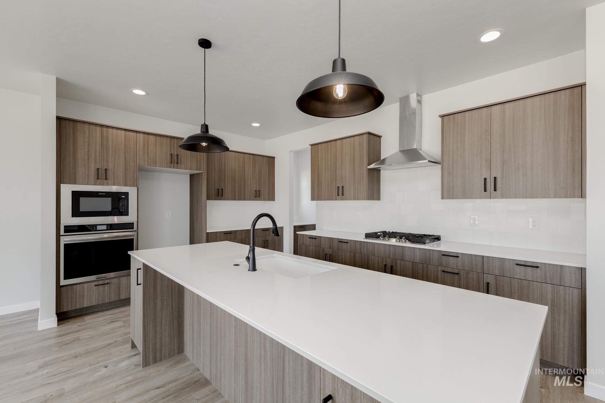 5293 W Yarnell St, Eagle, Idaho 83616, 4 Bedrooms, 3.5 Bathrooms, Residential For Sale, Price $974,990,MLS 98974761