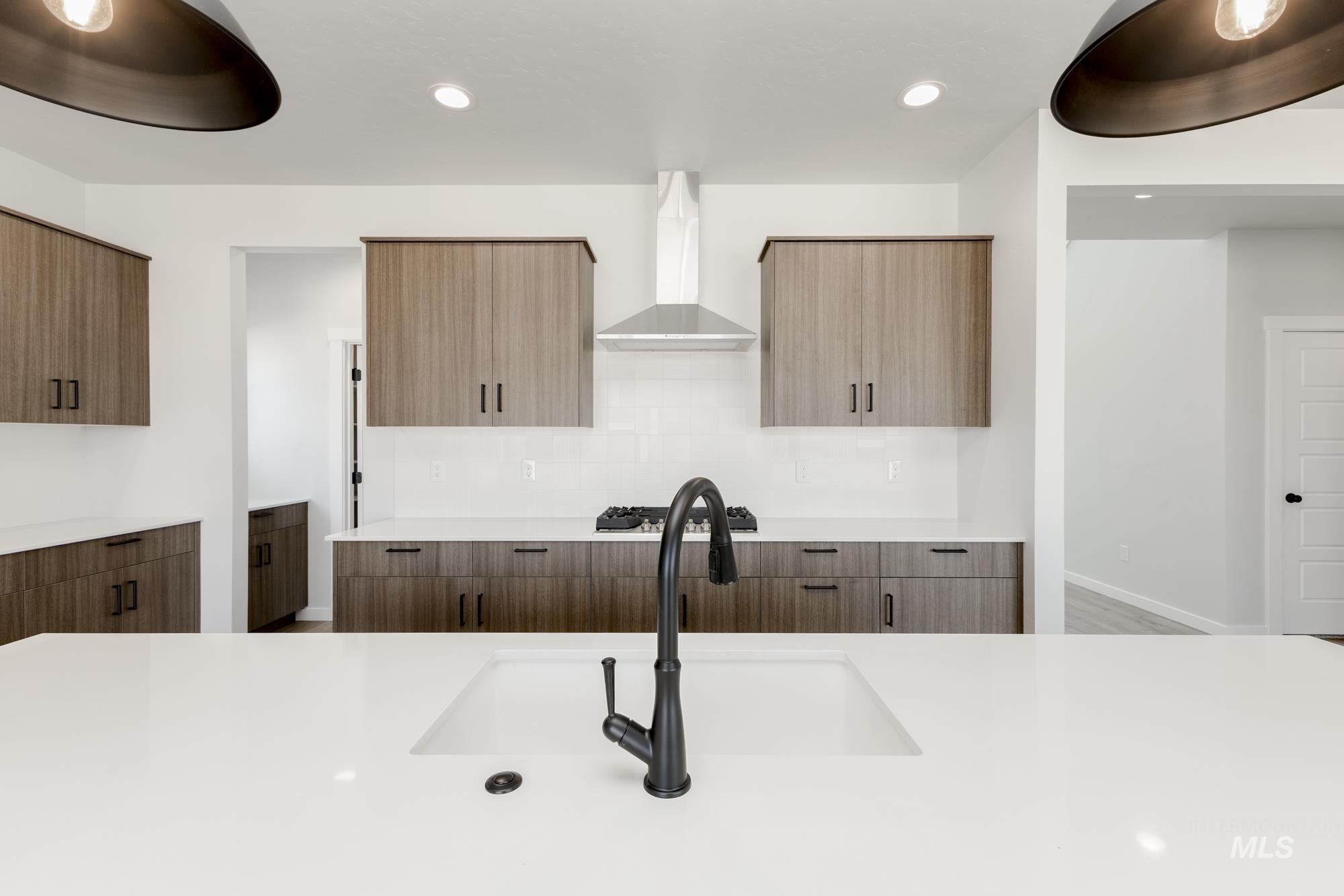 5293 W Yarnell St, Eagle, Idaho 83616, 4 Bedrooms, 3.5 Bathrooms, Residential For Sale, Price $974,990,MLS 98974761