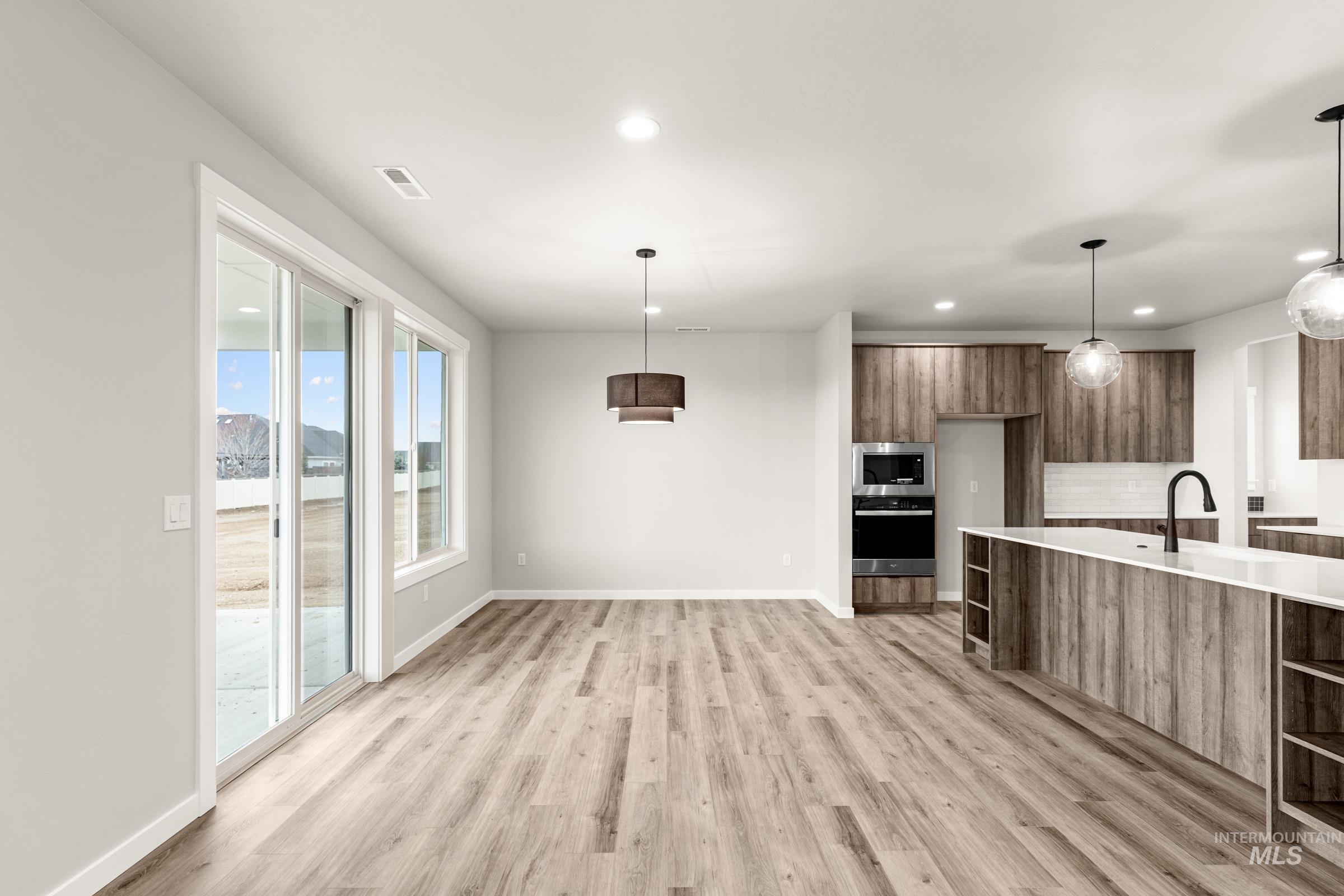 5293 W Yarnell St, Eagle, Idaho 83616, 4 Bedrooms, 3.5 Bathrooms, Residential For Sale, Price $974,990, 98974761