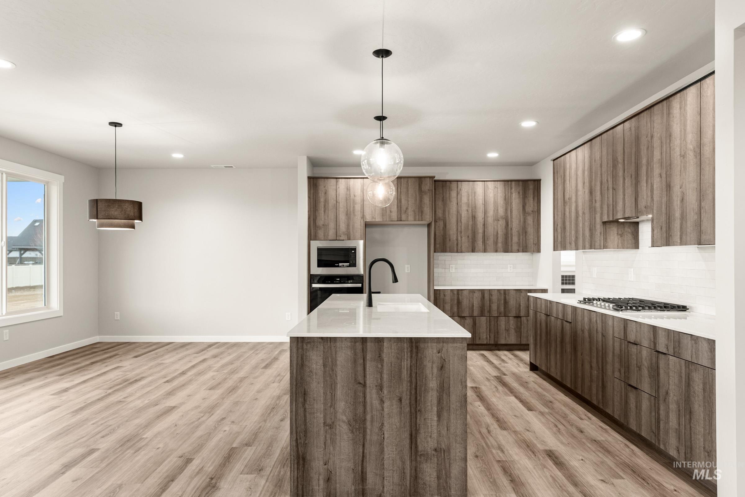 5293 W Yarnell St, Eagle, Idaho 83616, 4 Bedrooms, 3.5 Bathrooms, Residential For Sale, Price $974,990, 98974761