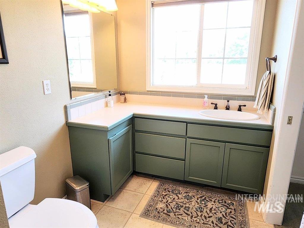 8344 Partridge Drive, Nampa, Idaho 83686, 4 Bedrooms, 4 Bathrooms, Residential For Sale, Price $1,050,000,MLS 98974762