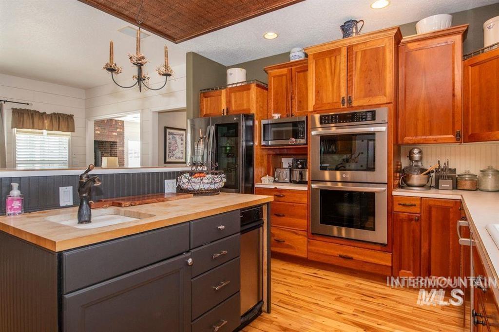 8344 Partridge Drive, Nampa, Idaho 83686, 4 Bedrooms, 4 Bathrooms, Residential For Sale, Price $1,050,000,MLS 98974762