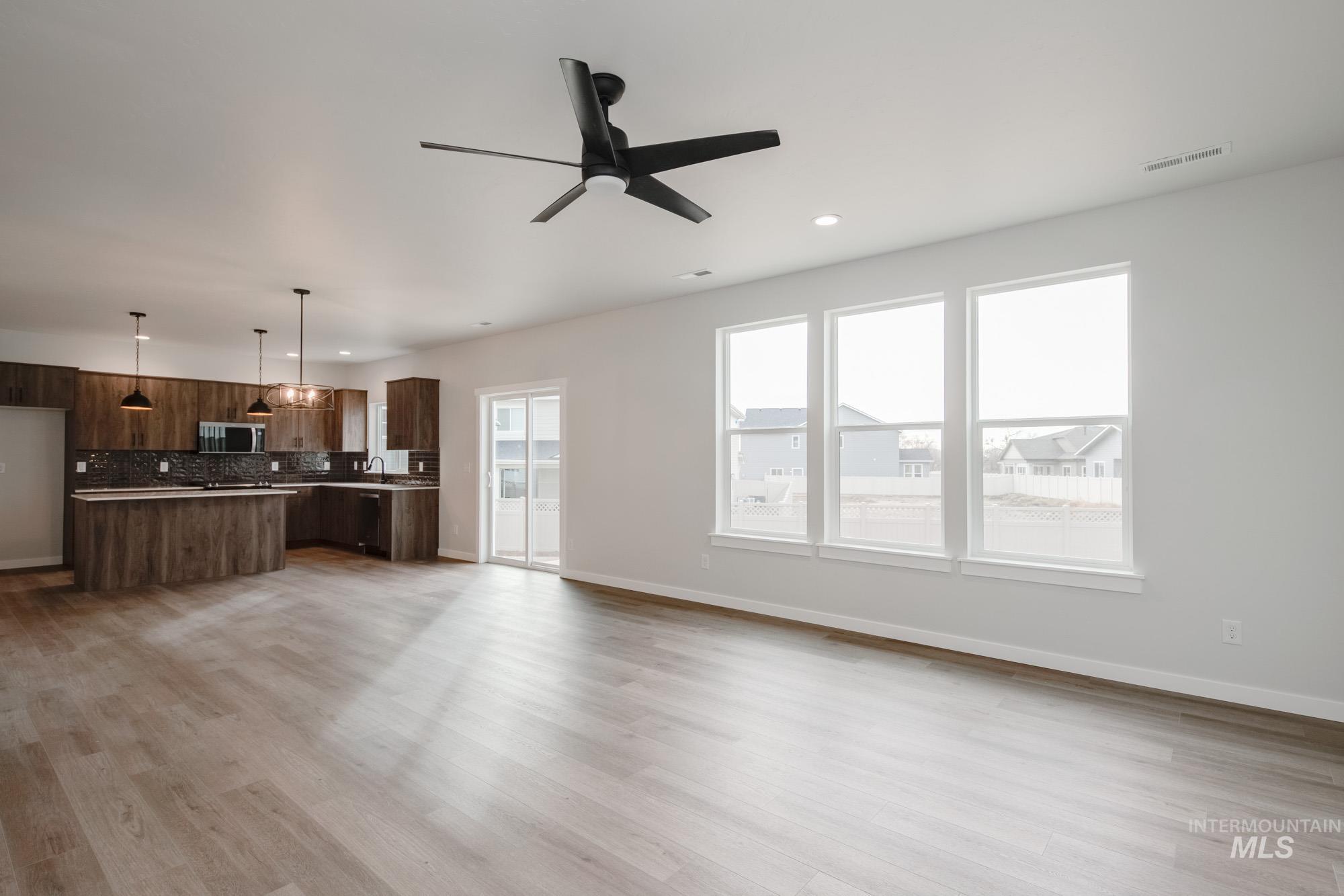 2952 N Schimigadoon Way, Eagle, Idaho 83616, 5 Bedrooms, 3 Bathrooms, Residential For Sale, Price $694,990,MLS 98974763