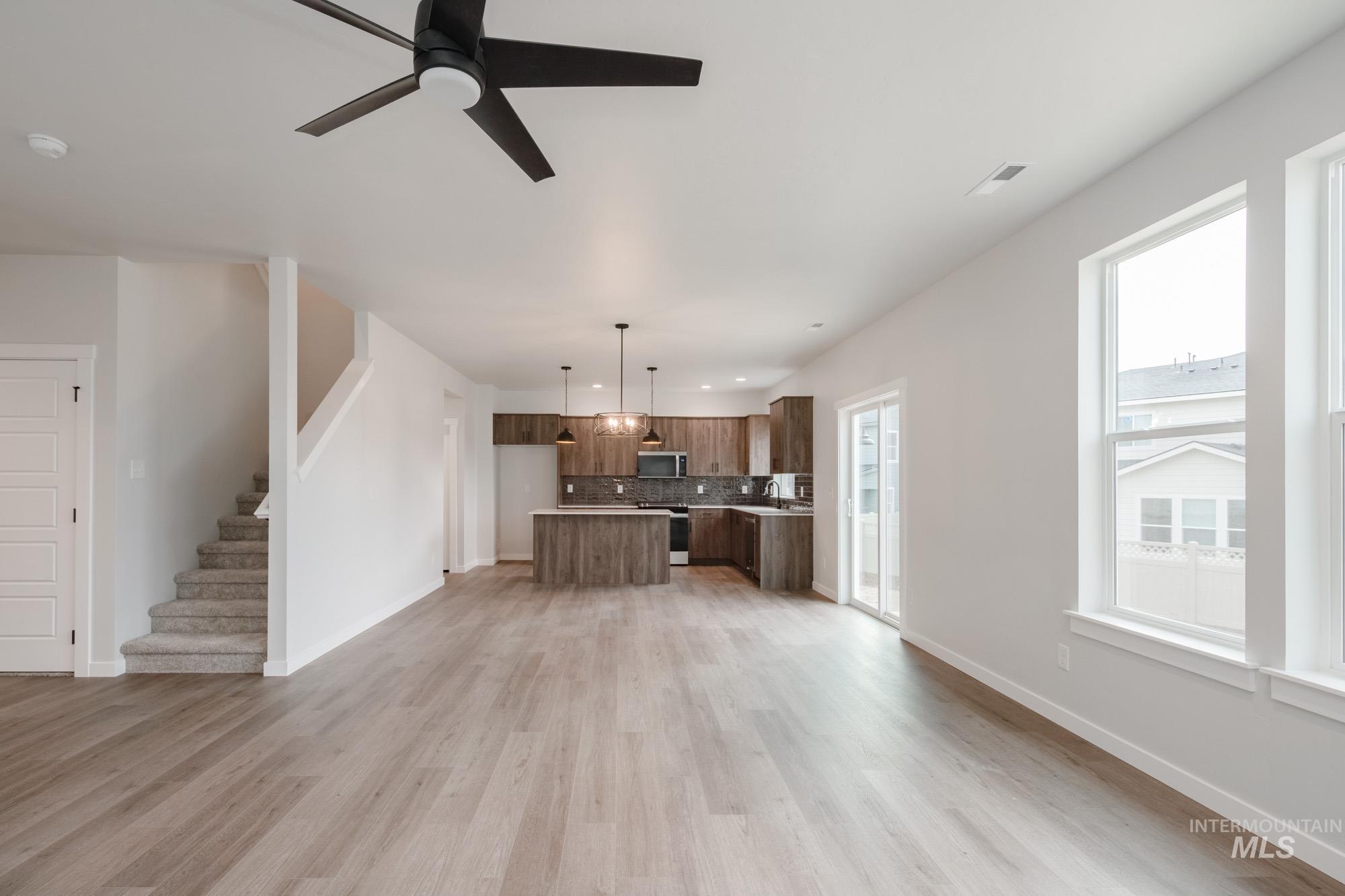 2952 N Schimigadoon Way, Eagle, Idaho 83616, 5 Bedrooms, 3 Bathrooms, Residential For Sale, Price $694,990,MLS 98974763