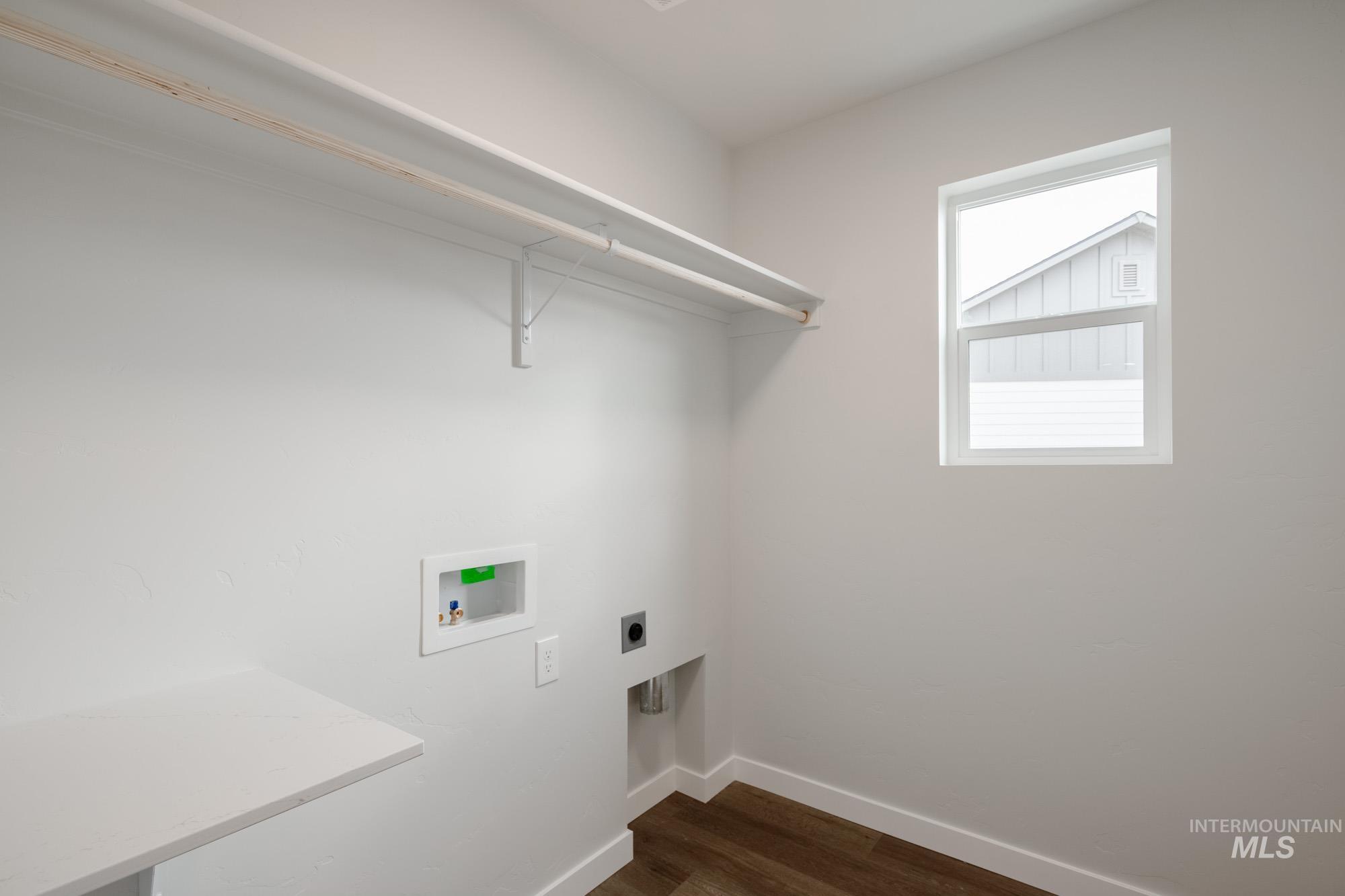 2952 N Schimigadoon Way, Eagle, Idaho 83616, 5 Bedrooms, 3 Bathrooms, Residential For Sale, Price $694,990,MLS 98974763