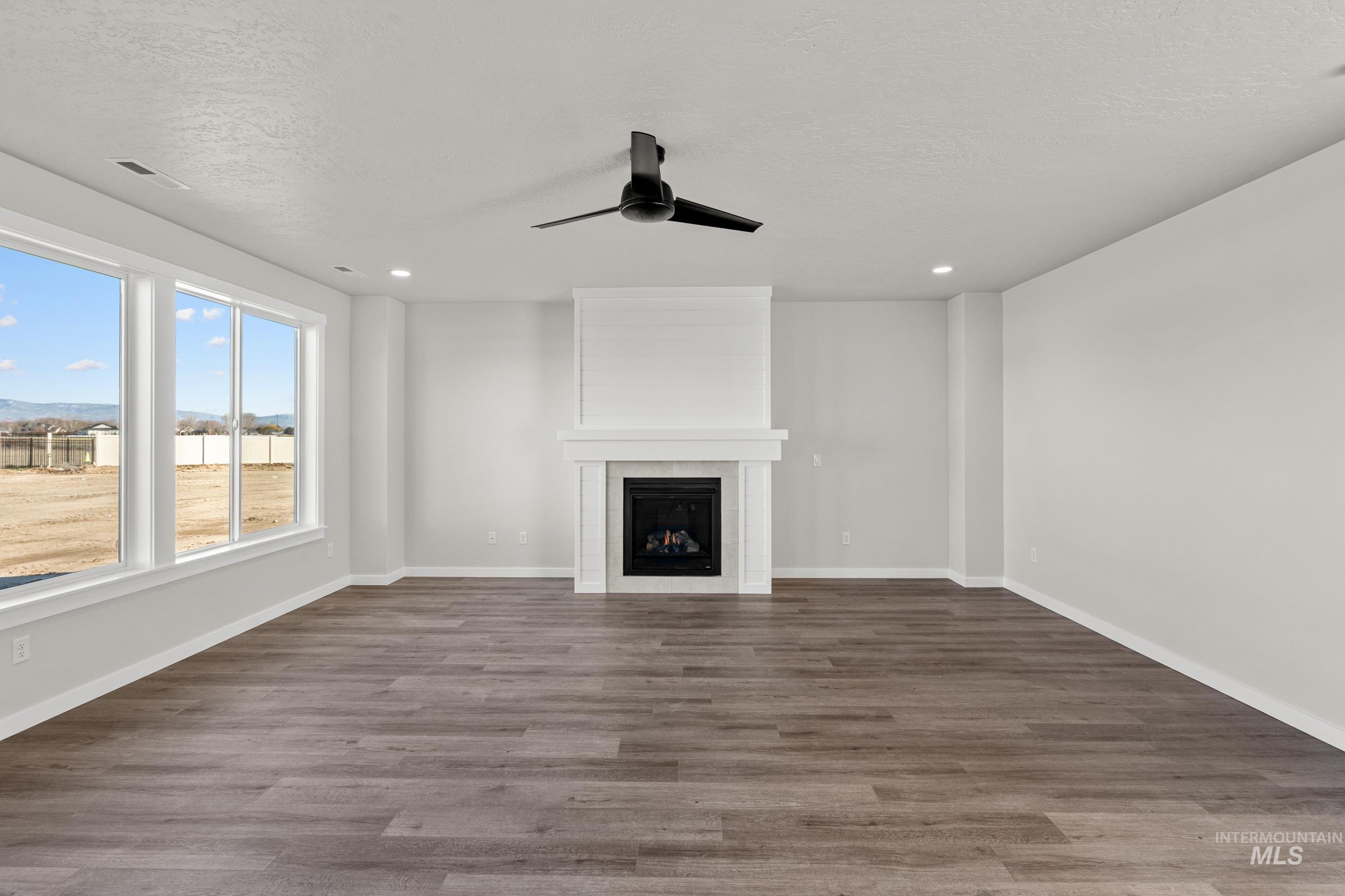 2972 N Schimigadoon Way, Eagle, Idaho 83616, 4 Bedrooms, 3.5 Bathrooms, Residential For Sale, Price $1,074,990,MLS 98974766