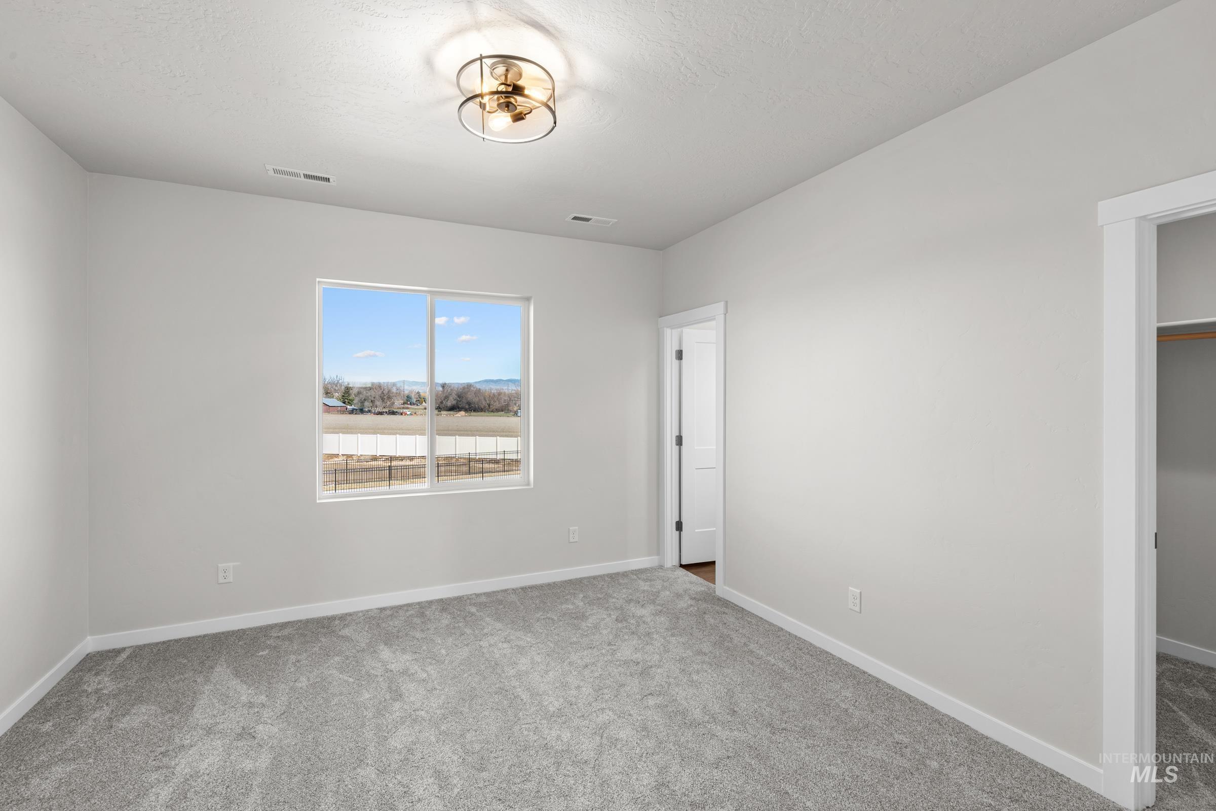 2972 N Schimigadoon Way, Eagle, Idaho 83616, 4 Bedrooms, 3.5 Bathrooms, Residential For Sale, Price $1,074,990,MLS 98974766