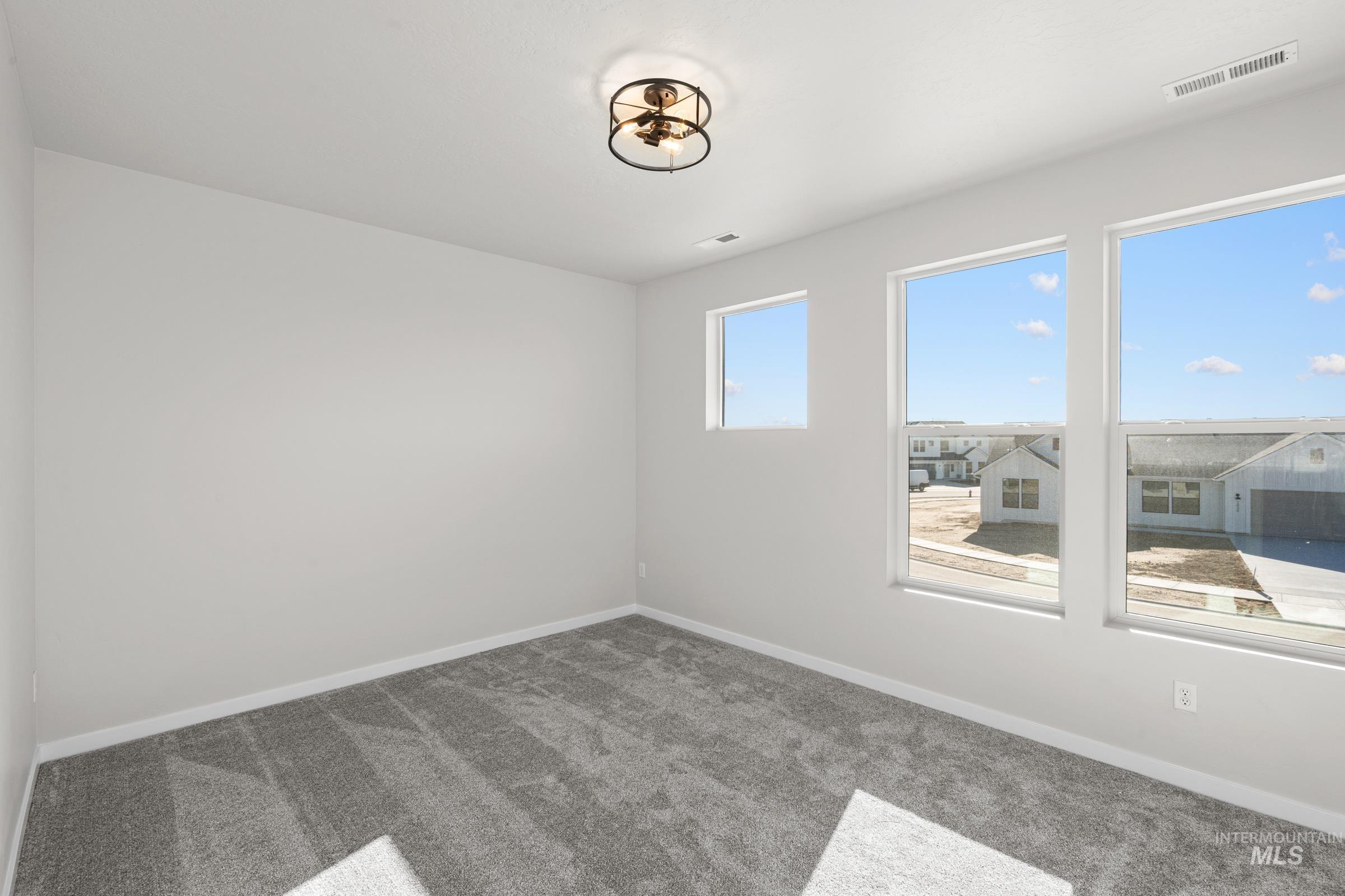 2972 N Schimigadoon Way, Eagle, Idaho 83616, 4 Bedrooms, 3.5 Bathrooms, Residential For Sale, Price $1,074,990,MLS 98974766