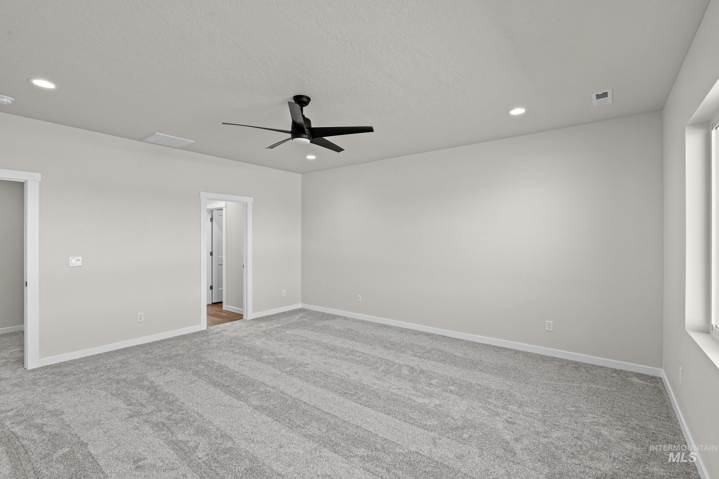 2972 N Schimigadoon Way, Eagle, Idaho 83616, 4 Bedrooms, 3.5 Bathrooms, Residential For Sale, Price $1,074,990,MLS 98974766