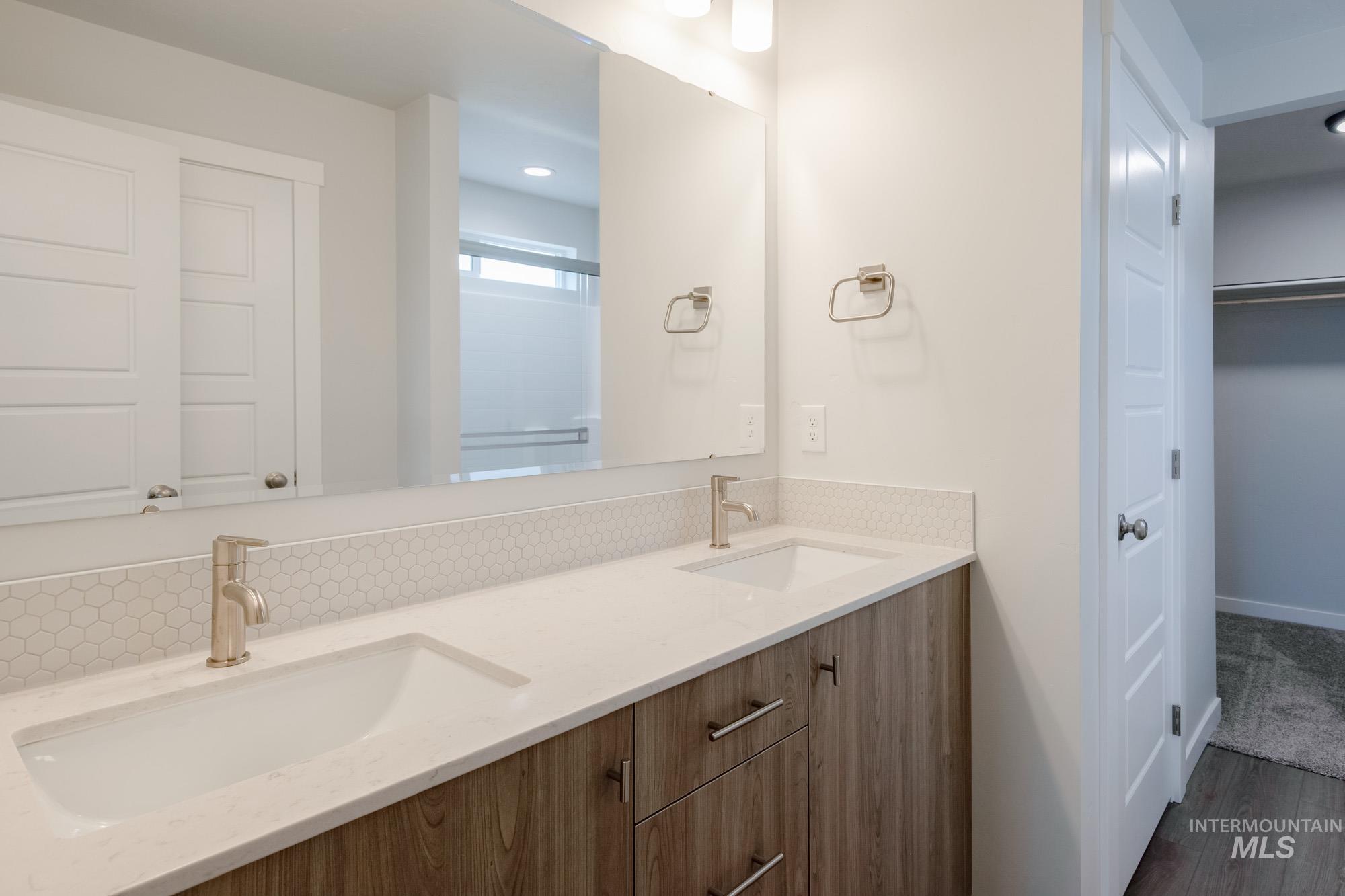 11767 W Snow Flower Dr, Star, Idaho 83669, 4 Bedrooms, 2.5 Bathrooms, Residential For Sale, Price $539,990, 98974767