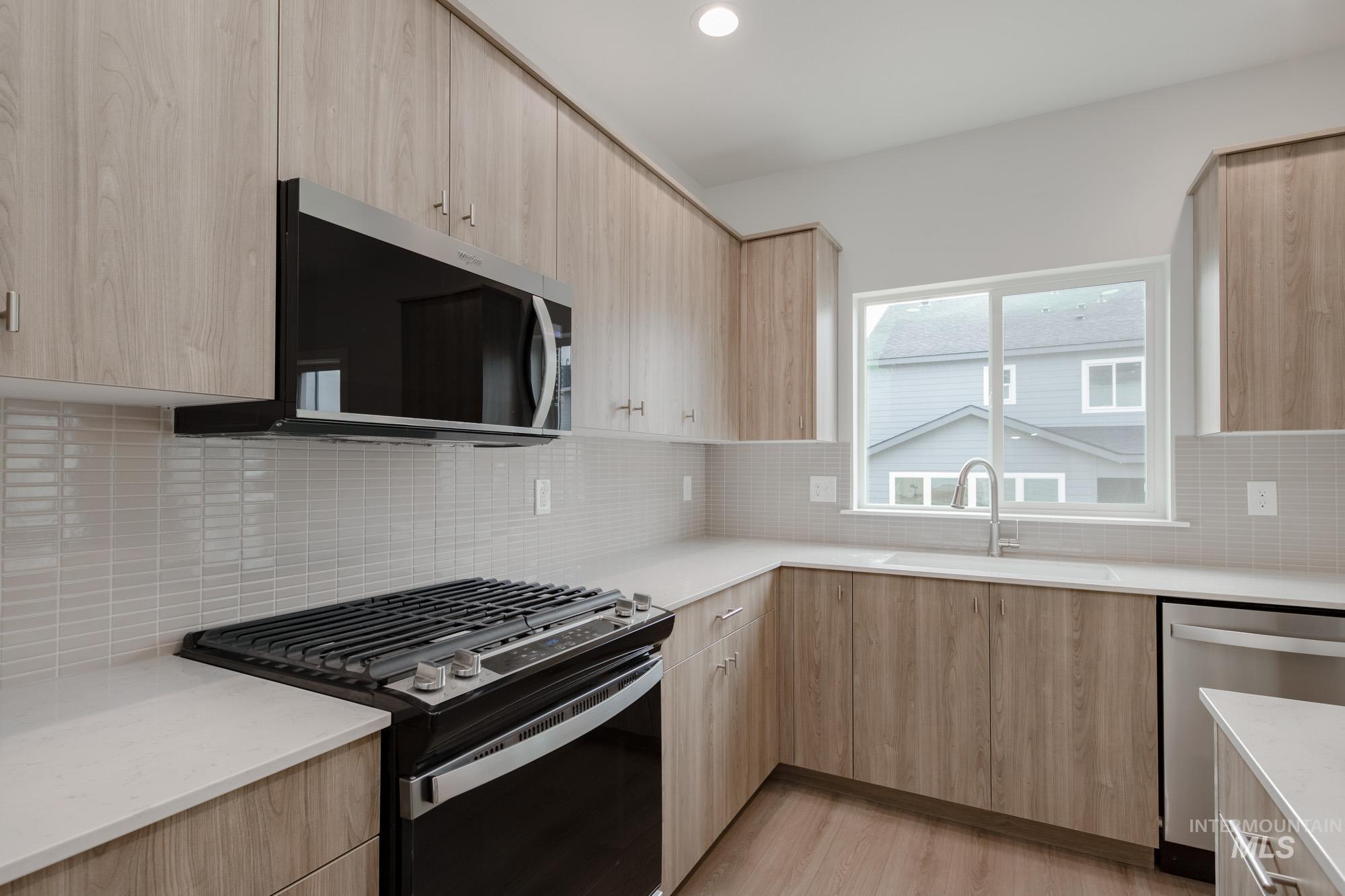 11767 W Snow Flower Dr, Star, Idaho 83669, 4 Bedrooms, 2.5 Bathrooms, Residential For Sale, Price $539,990, 98974767