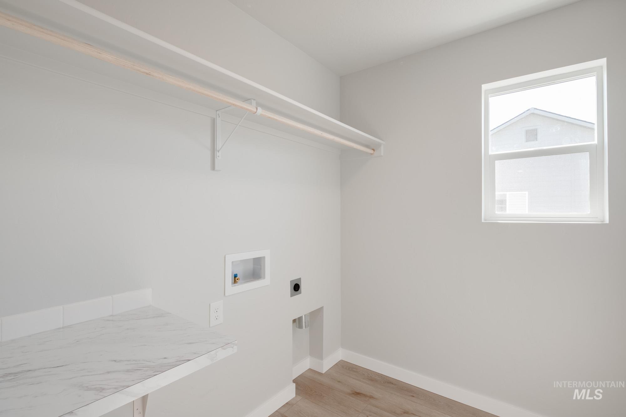 11791 W Snow Flower Dr, Star, Idaho 83669, 5 Bedrooms, 3 Bathrooms, Residential For Sale, Price $559,990, 98974768