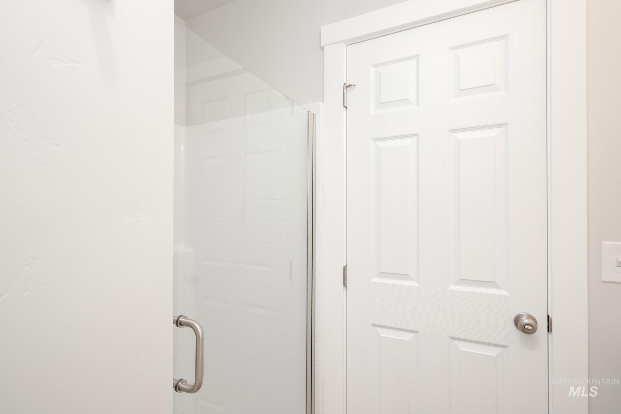 11805 W Snow Flower Dr, Star, Idaho 83669, 5 Bedrooms, 3 Bathrooms, Residential For Sale, Price $549,990, 98974769