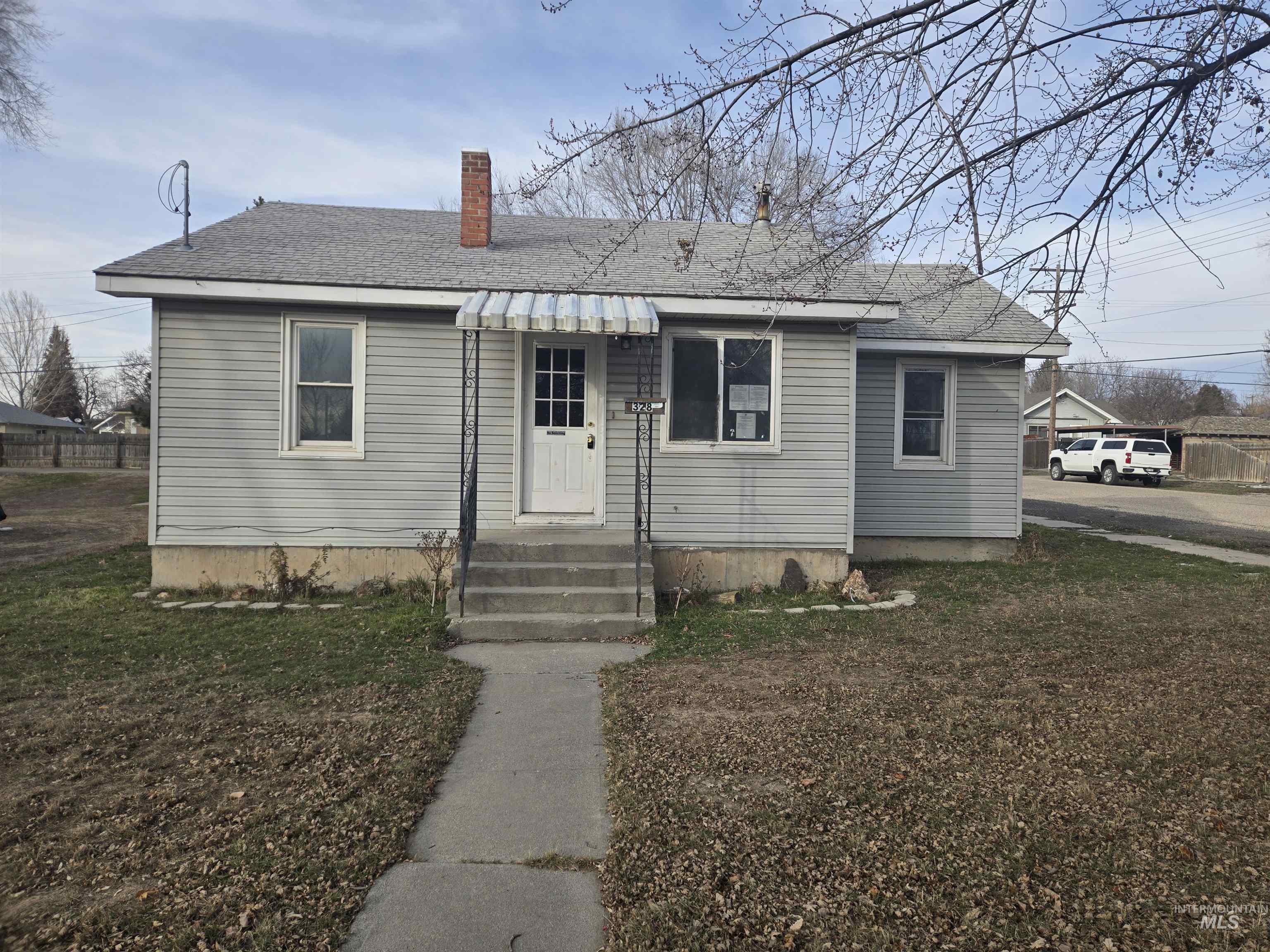 328 E Ave D, Jerome, Idaho 83338, 2 Bedrooms, 1 Bathroom, Residential For Sale, Price $229,000,MLS 98974770