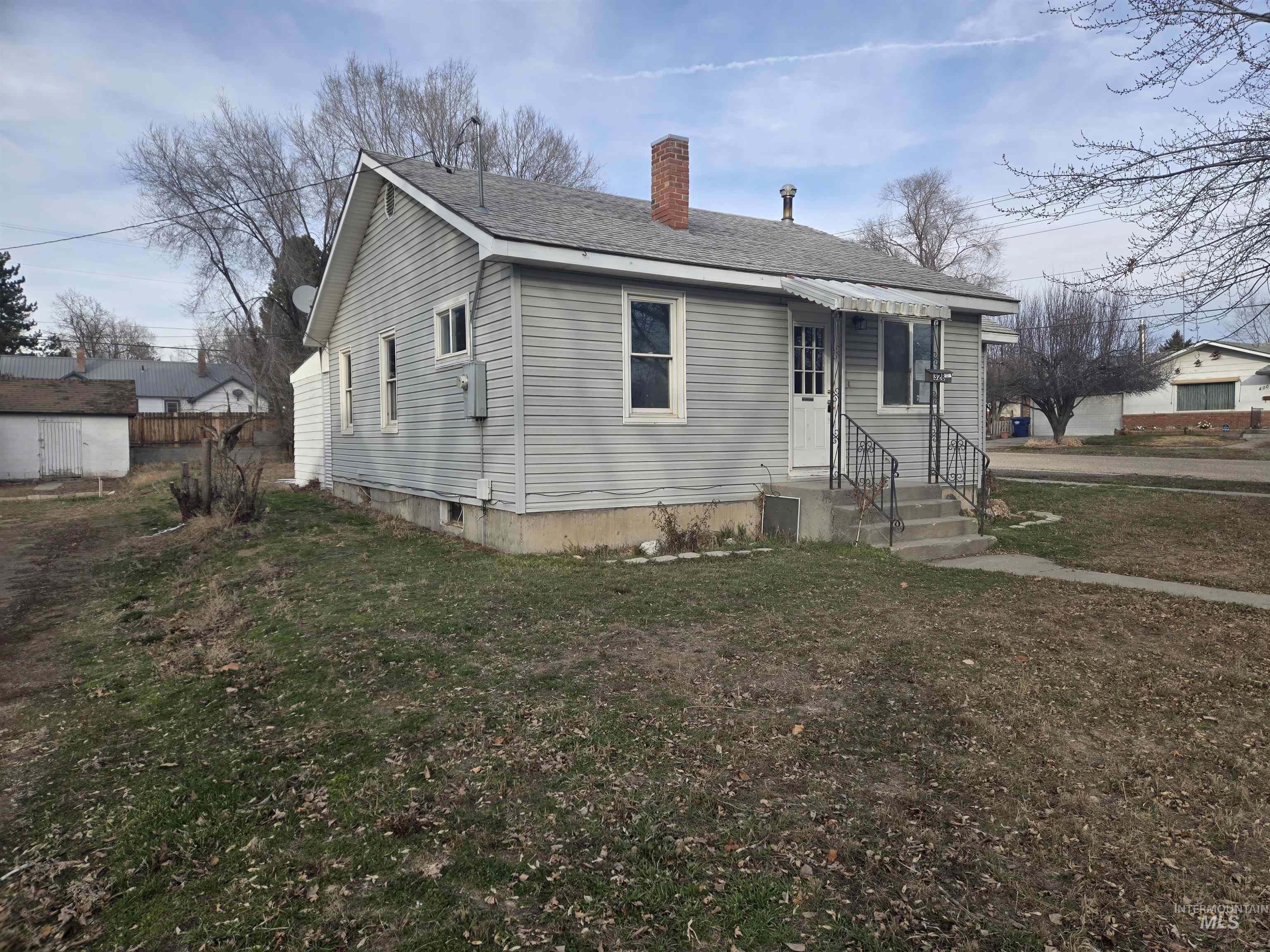 328 E Ave D, Jerome, Idaho 83338, 2 Bedrooms, 1 Bathroom, Residential For Sale, Price $229,000,MLS 98974770