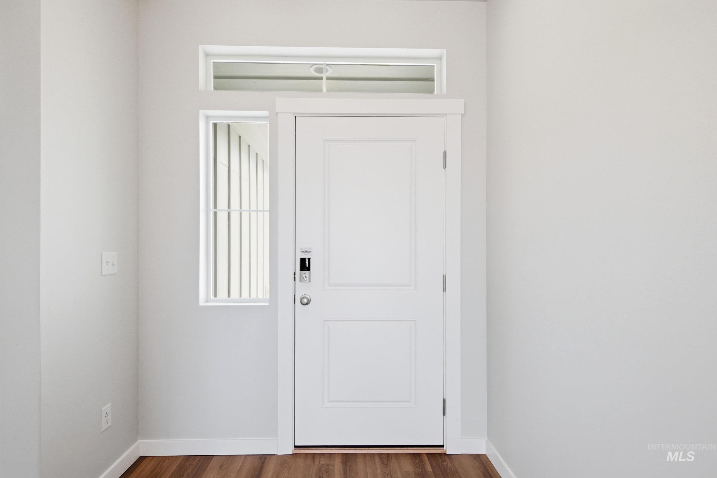 11827 W Snow Flower Dr, Star, Idaho 83669, 3 Bedrooms, 2 Bathrooms, Residential For Sale, Price $476,990, 98974771