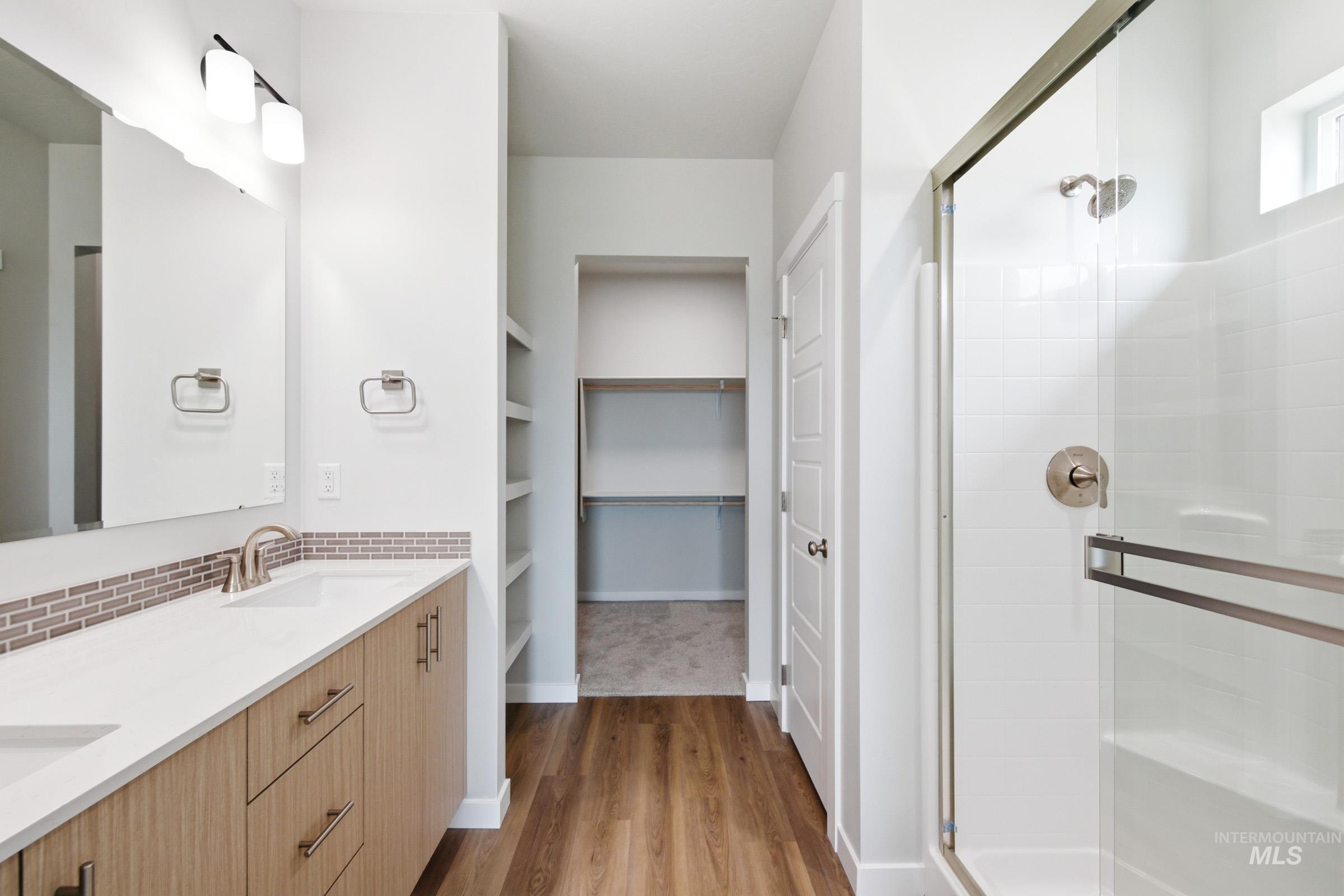 11827 W Snow Flower Dr, Star, Idaho 83669, 3 Bedrooms, 2 Bathrooms, Residential For Sale, Price $476,990, 98974771