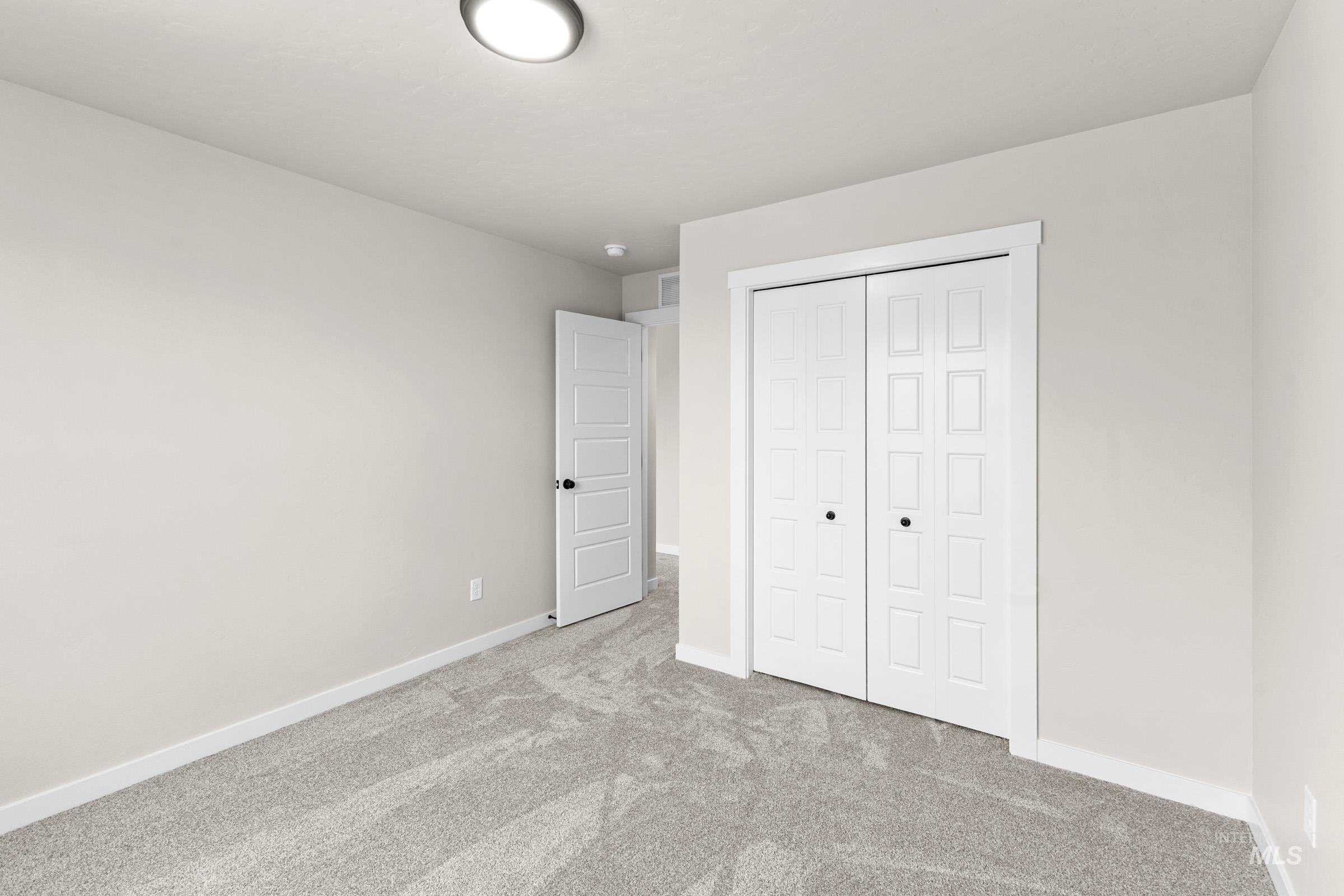 8259 E Bright Angel Dr, Nampa, Idaho 83687, 5 Bedrooms, 3 Bathrooms, Residential For Sale, Price $534,990, 98974772