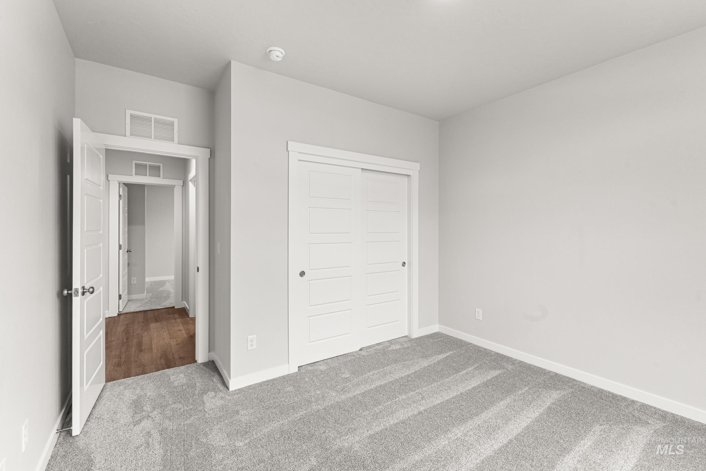 8269 E Bright Angel Dr, Nampa, Idaho 83687, 4 Bedrooms, 2 Bathrooms, Residential For Sale, Price $464,990, 98974773