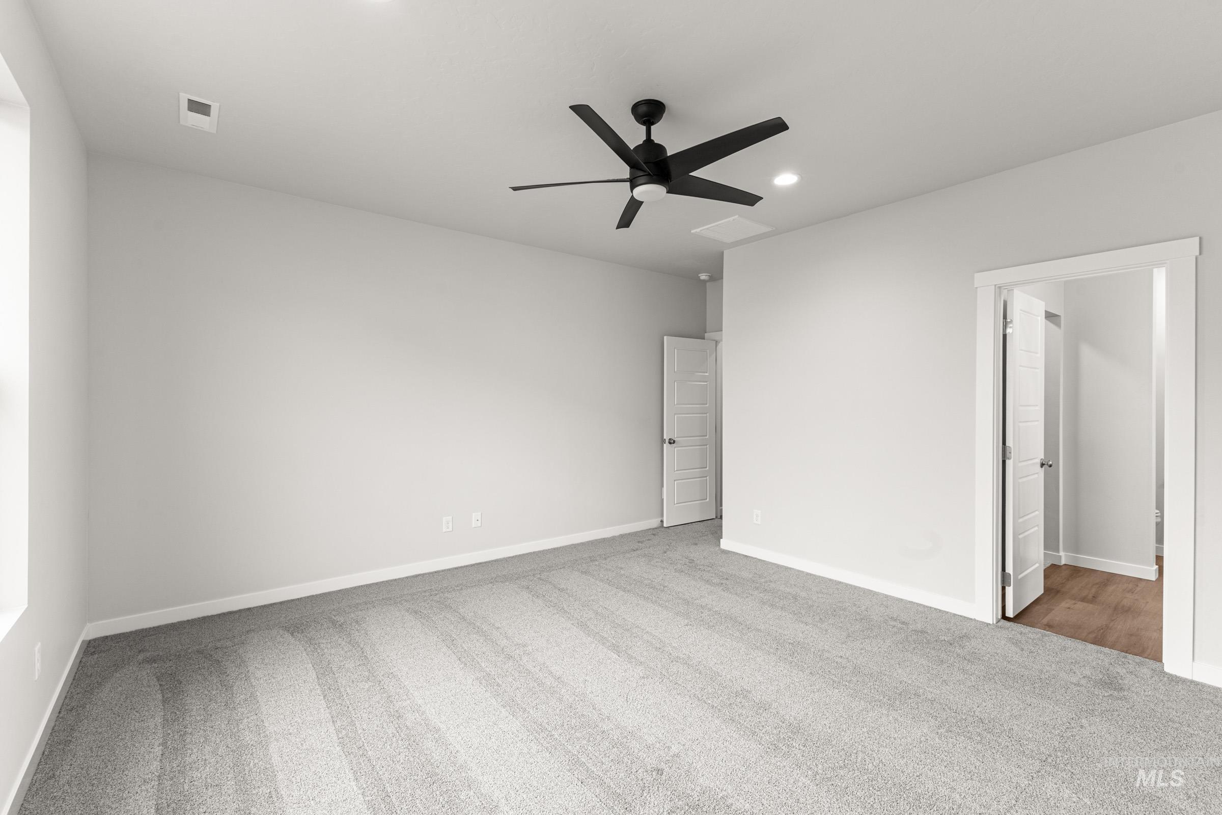 8269 E Bright Angel Dr, Nampa, Idaho 83687, 4 Bedrooms, 2 Bathrooms, Residential For Sale, Price $464,990, 98974773