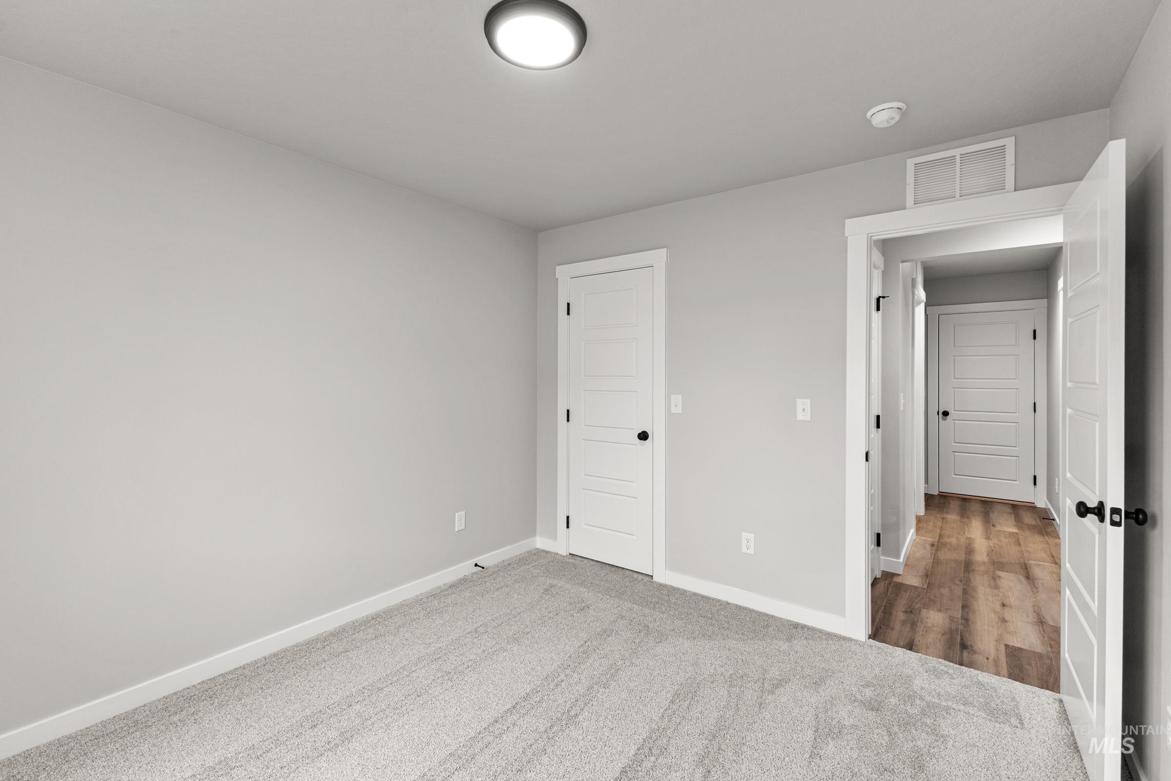 8281 E Bright Angel Dr, Nampa, Idaho 83687, 5 Bedrooms, 2.5 Bathrooms, Residential For Sale, Price $549,990, 98974774