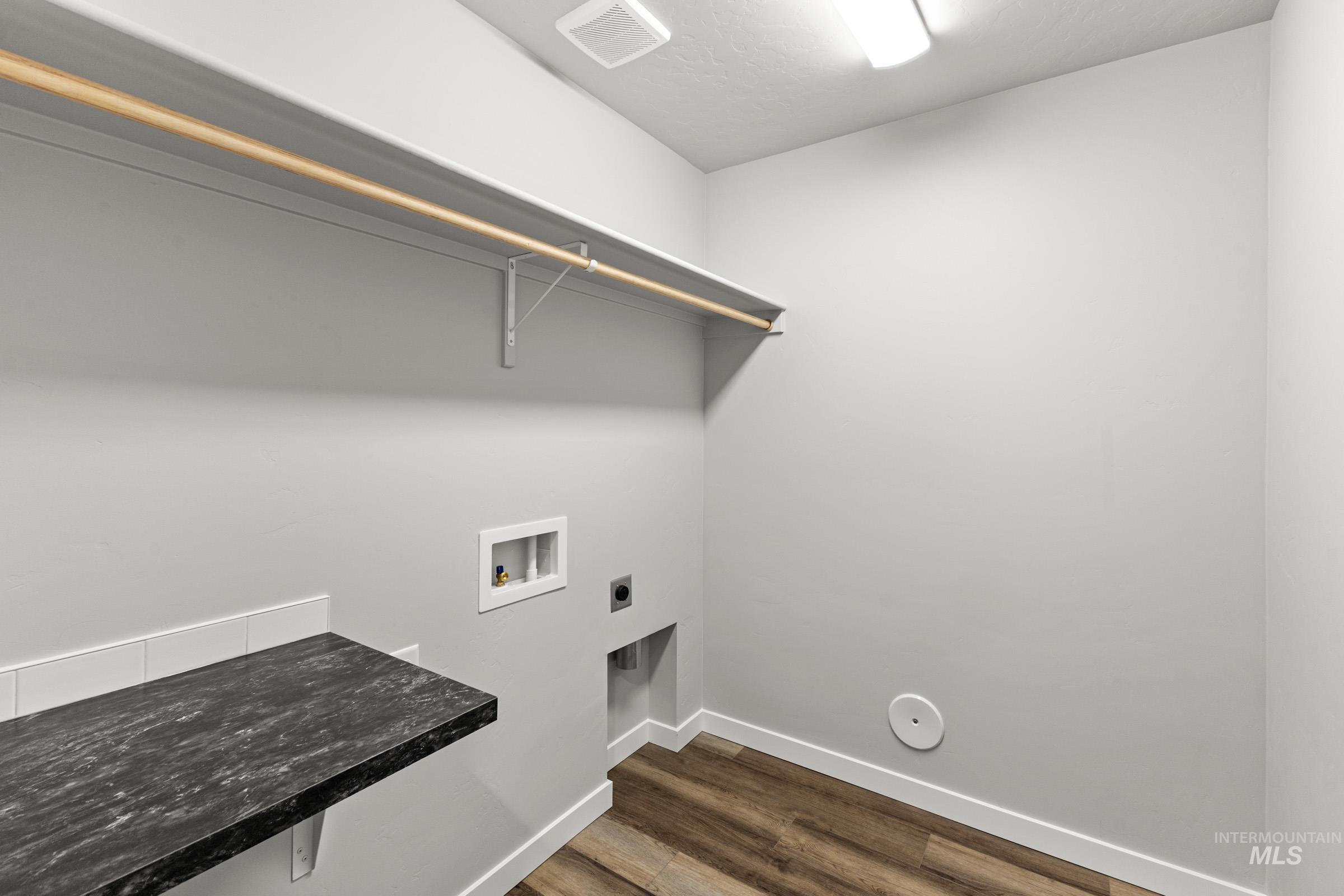 8281 E Bright Angel Dr, Nampa, Idaho 83687, 5 Bedrooms, 2.5 Bathrooms, Residential For Sale, Price $549,990, 98974774