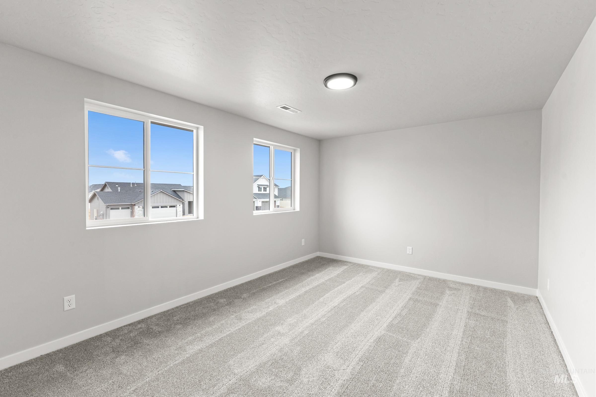 8281 E Bright Angel Dr, Nampa, Idaho 83687, 5 Bedrooms, 2.5 Bathrooms, Residential For Sale, Price $549,990, 98974774