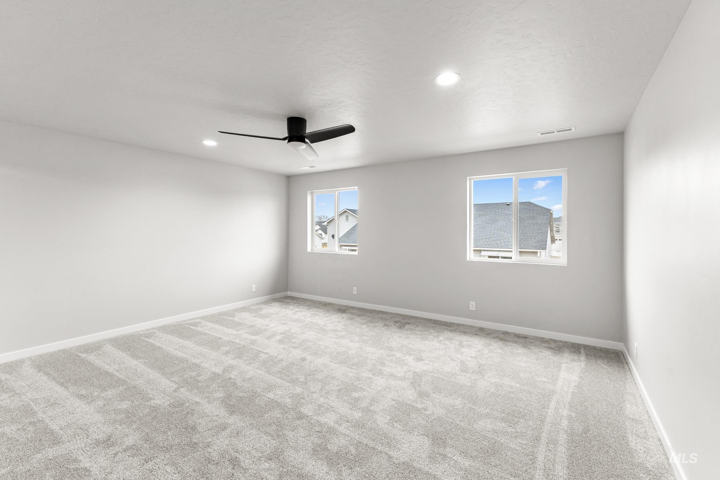 8281 E Bright Angel Dr, Nampa, Idaho 83687, 5 Bedrooms, 2.5 Bathrooms, Residential For Sale, Price $549,990, 98974774