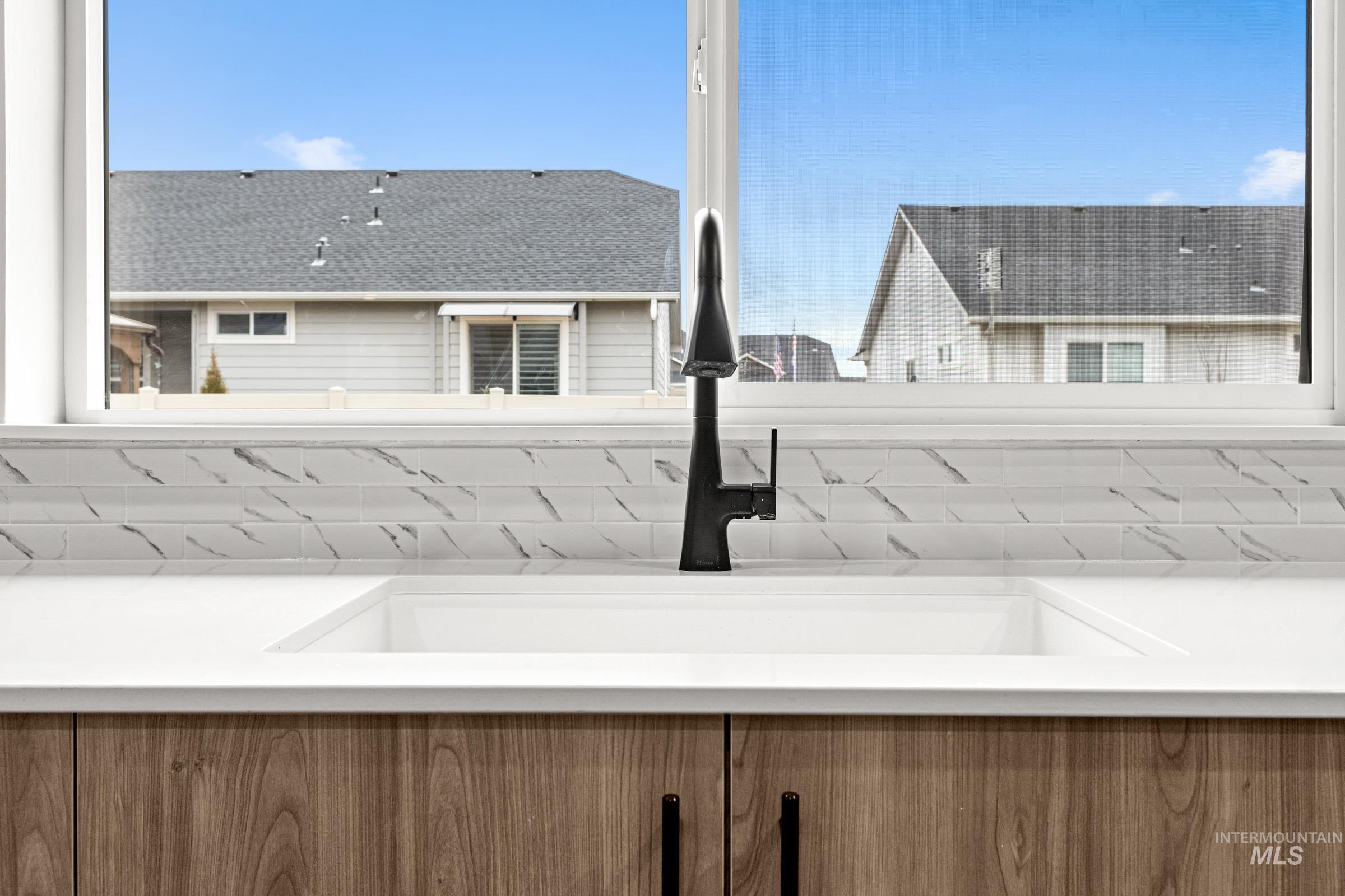 8281 E Bright Angel Dr, Nampa, Idaho 83687, 5 Bedrooms, 2.5 Bathrooms, Residential For Sale, Price $549,990, 98974774