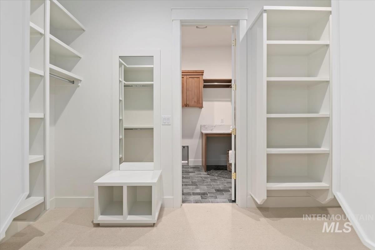 196 N Timber Wolf Pl, Eagle, Idaho 83616, 4 Bedrooms, 3.5 Bathrooms, Residential For Sale, Price $1,299,900,MLS 98974775