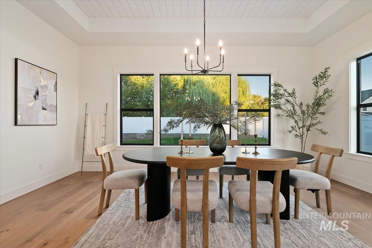 196 N Timber Wolf Pl, Eagle, Idaho 83616, 4 Bedrooms, 3.5 Bathrooms, Residential For Sale, Price $1,299,900,MLS 98974775