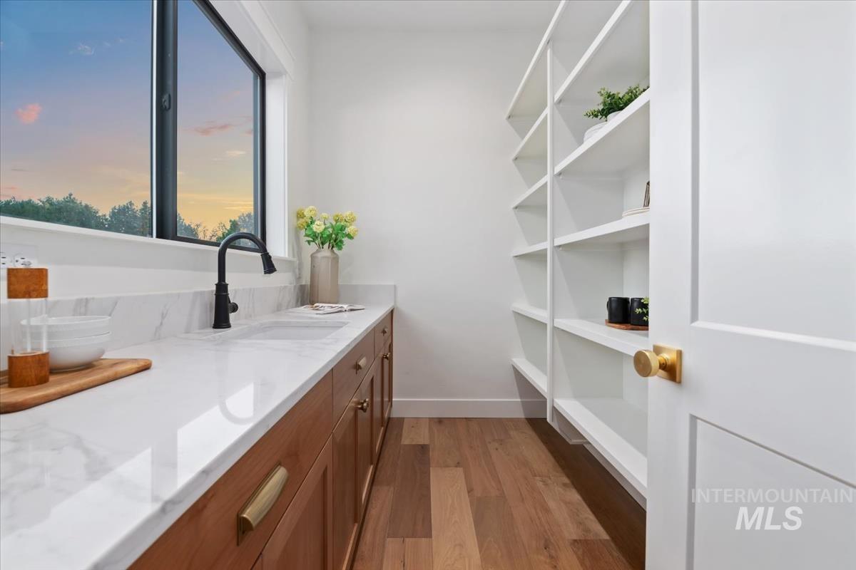 196 N Timber Wolf Pl, Eagle, Idaho 83616, 4 Bedrooms, 3.5 Bathrooms, Residential For Sale, Price $1,299,900,MLS 98974775