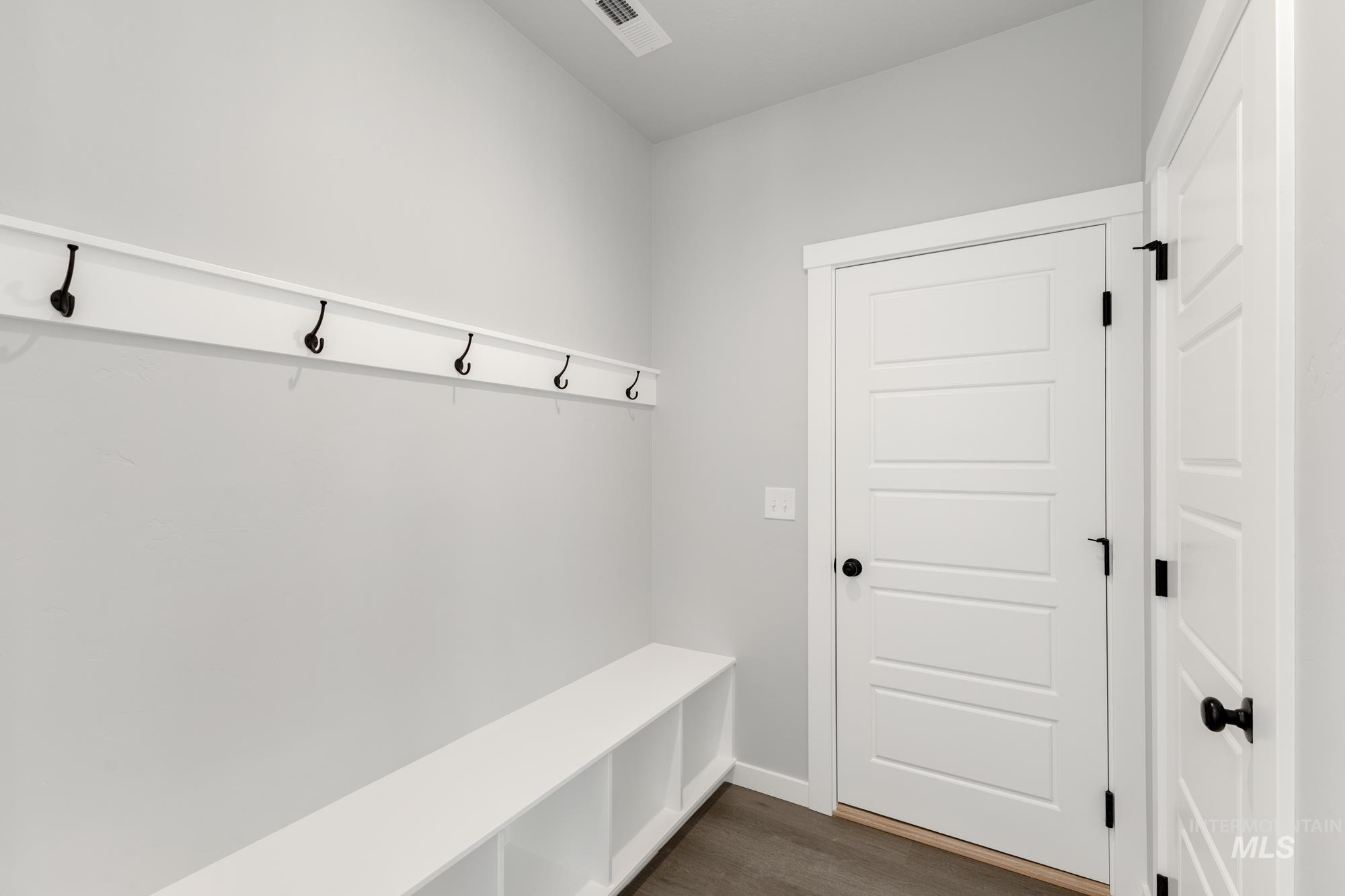 8305 E Bright Angel Dr, Nampa, Idaho 83687, 5 Bedrooms, 4.5 Bathrooms, Residential For Sale, Price $774,990,MLS 98974776