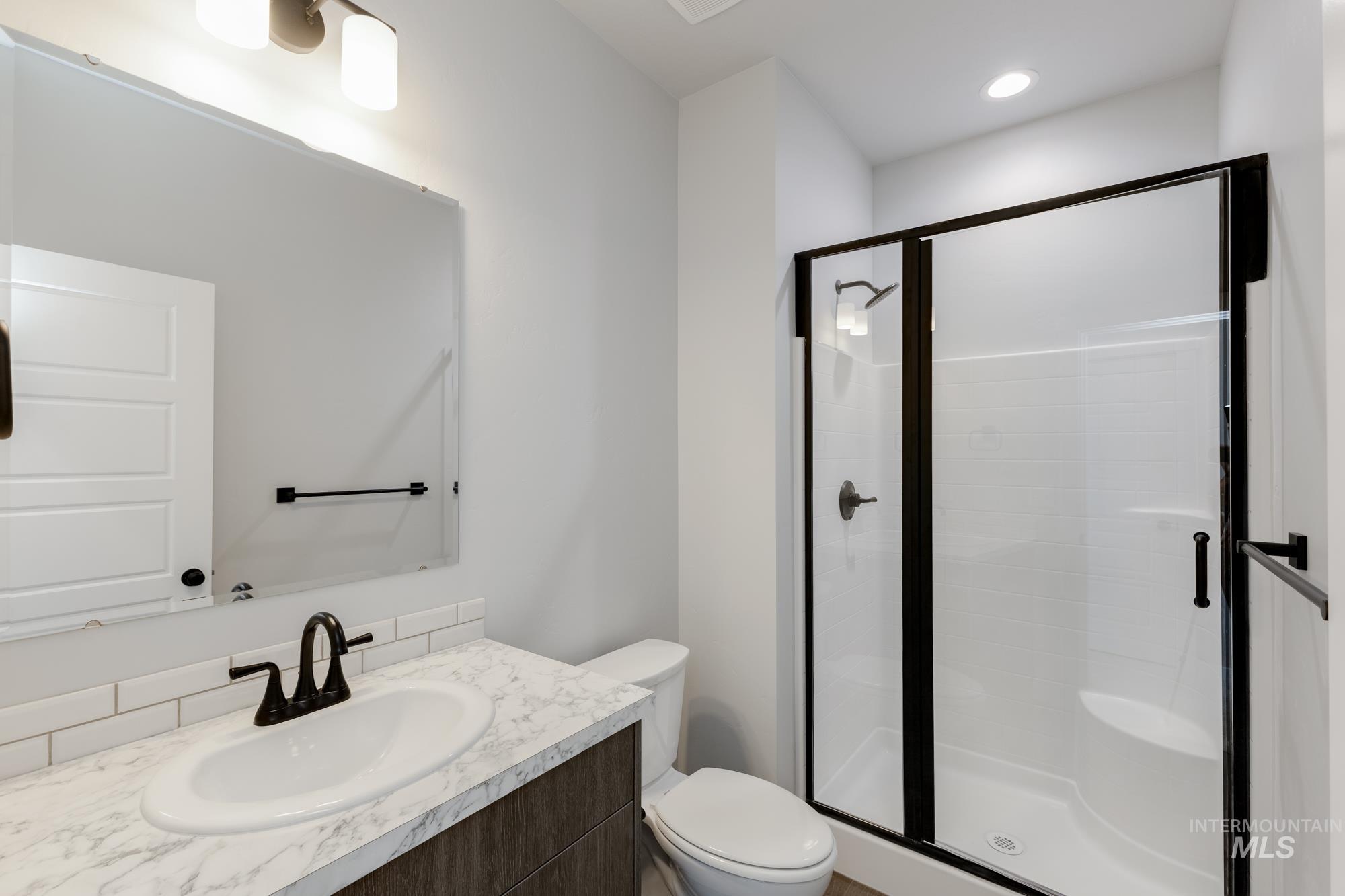 8305 E Bright Angel Dr, Nampa, Idaho 83687, 5 Bedrooms, 4.5 Bathrooms, Residential For Sale, Price $774,990,MLS 98974776