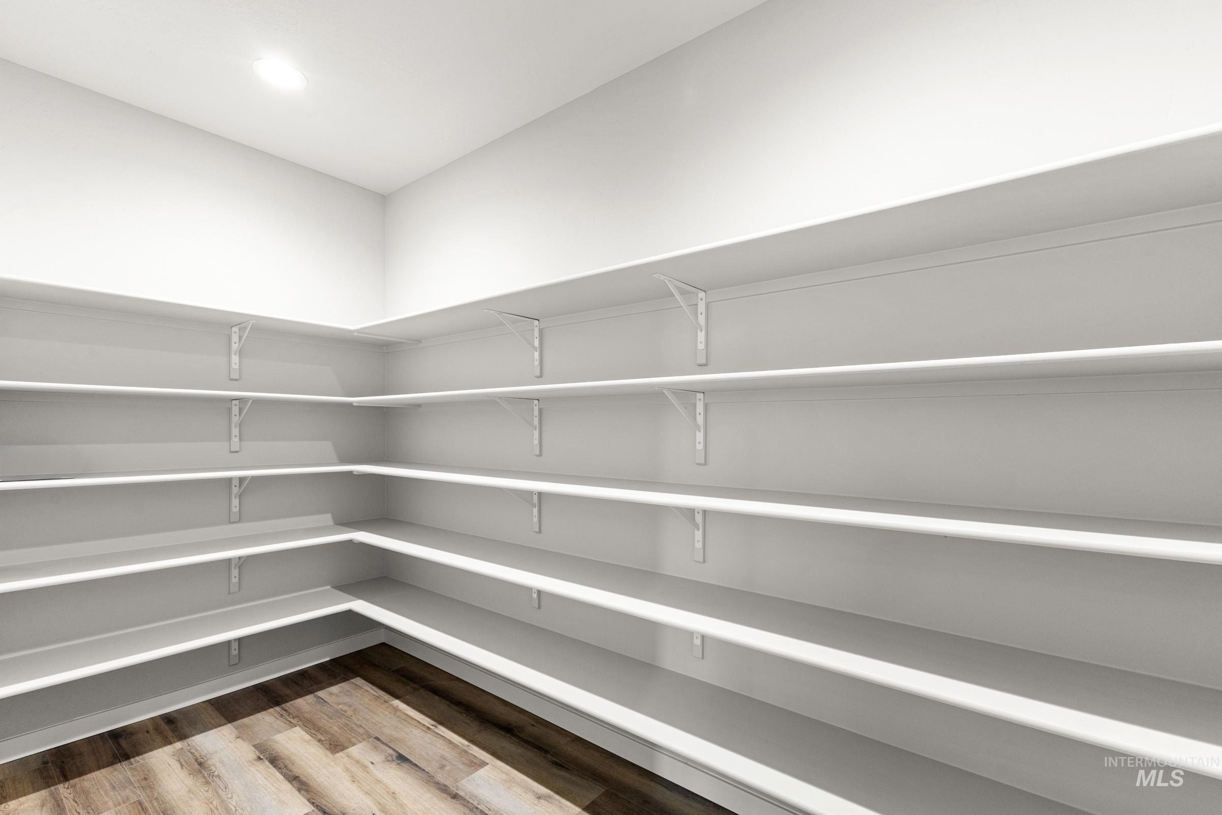 8305 E Bright Angel Dr, Nampa, Idaho 83687, 5 Bedrooms, 4.5 Bathrooms, Residential For Sale, Price $774,990, 98974776