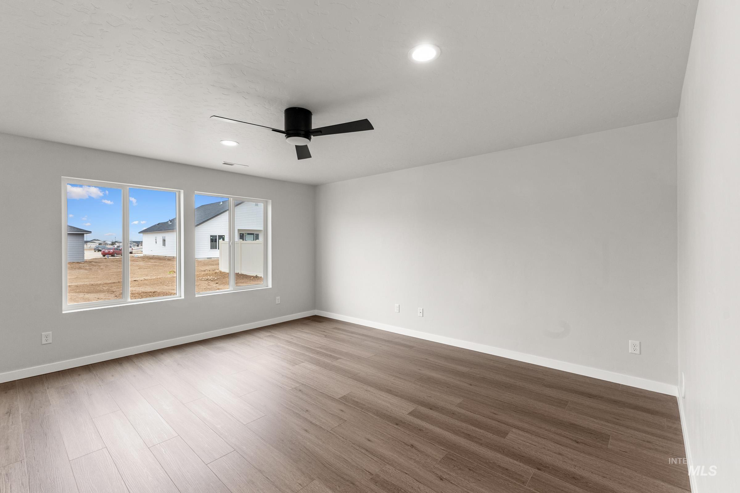 8258 E Bright Angel Dr, Nampa, Idaho 83687, 4 Bedrooms, 2.5 Bathrooms, Residential For Sale, Price $514,990, 98974777