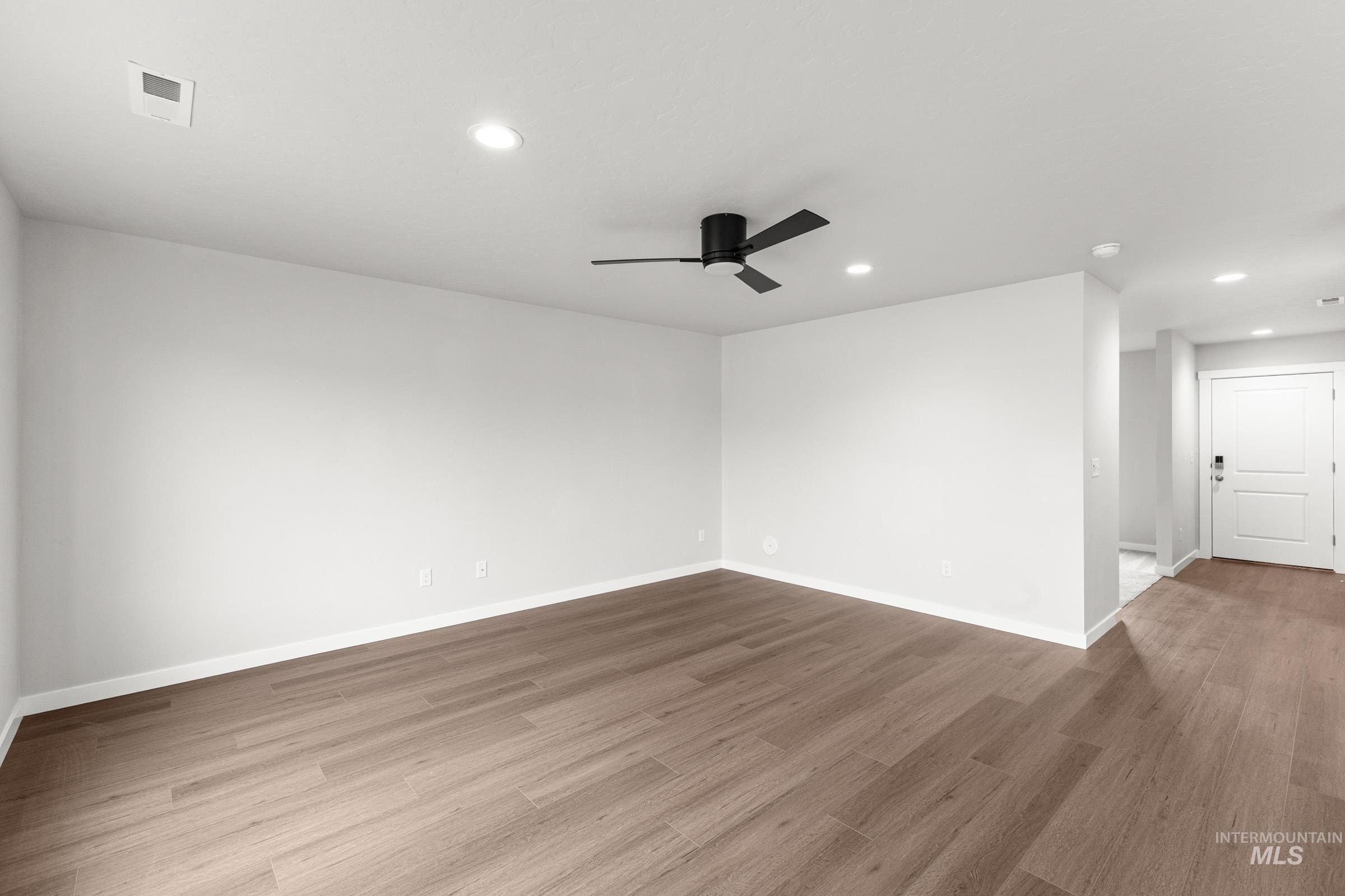 8258 E Bright Angel Dr, Nampa, Idaho 83687, 4 Bedrooms, 2.5 Bathrooms, Residential For Sale, Price $514,990, 98974777