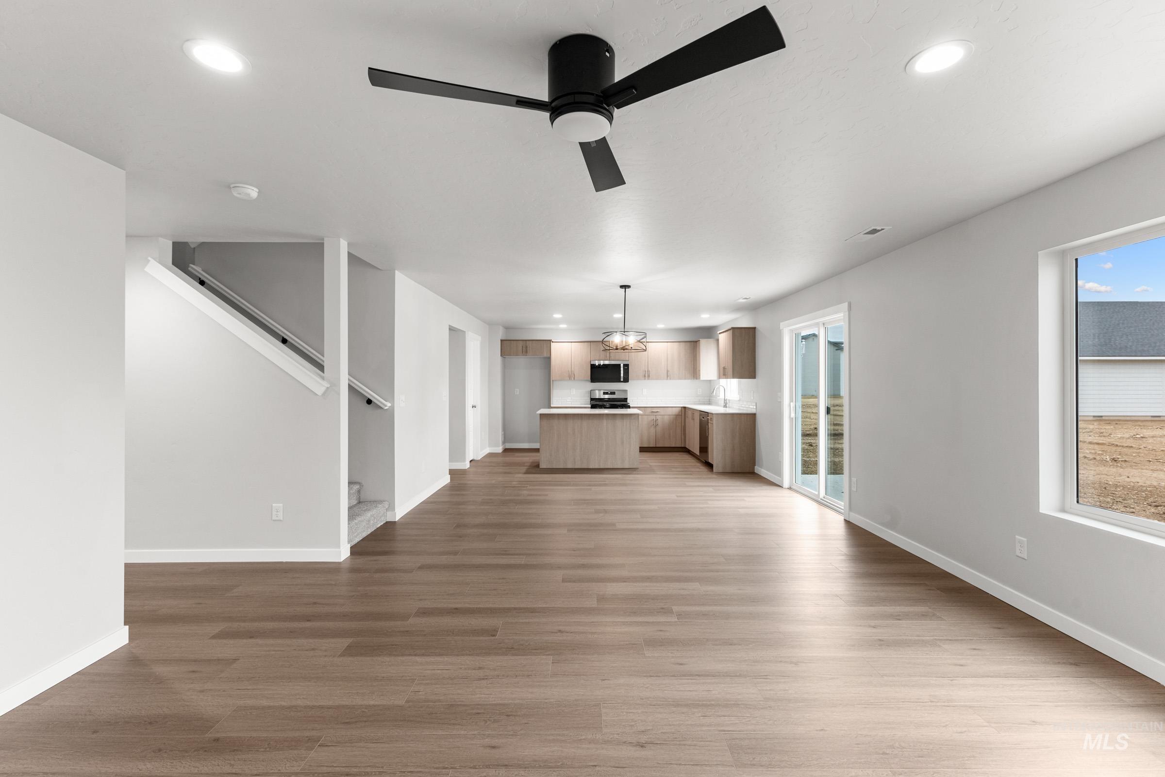 8258 E Bright Angel Dr, Nampa, Idaho 83687, 4 Bedrooms, 2.5 Bathrooms, Residential For Sale, Price $514,990, 98974777