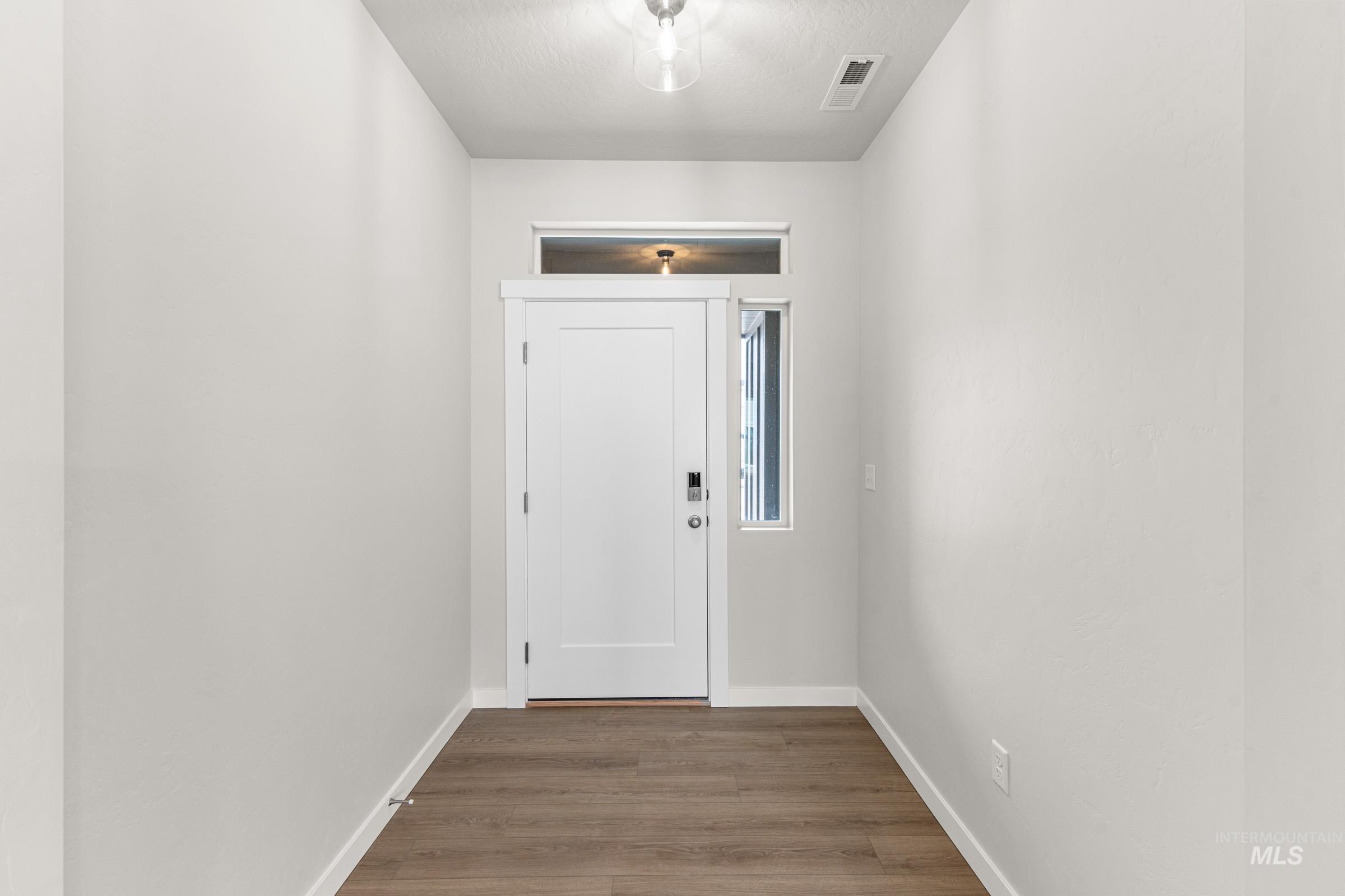 8270 E Bright Angel Dr, Nampa, Idaho 83687, 4 Bedrooms, 2 Bathrooms, Residential For Sale, Price $429,990, 98974779