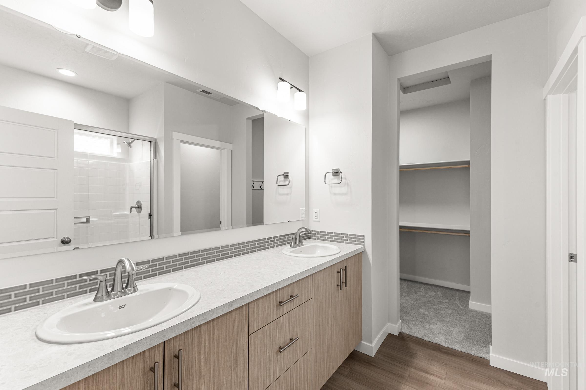 8270 E Bright Angel Dr, Nampa, Idaho 83687, 4 Bedrooms, 2 Bathrooms, Residential For Sale, Price $429,990, 98974779