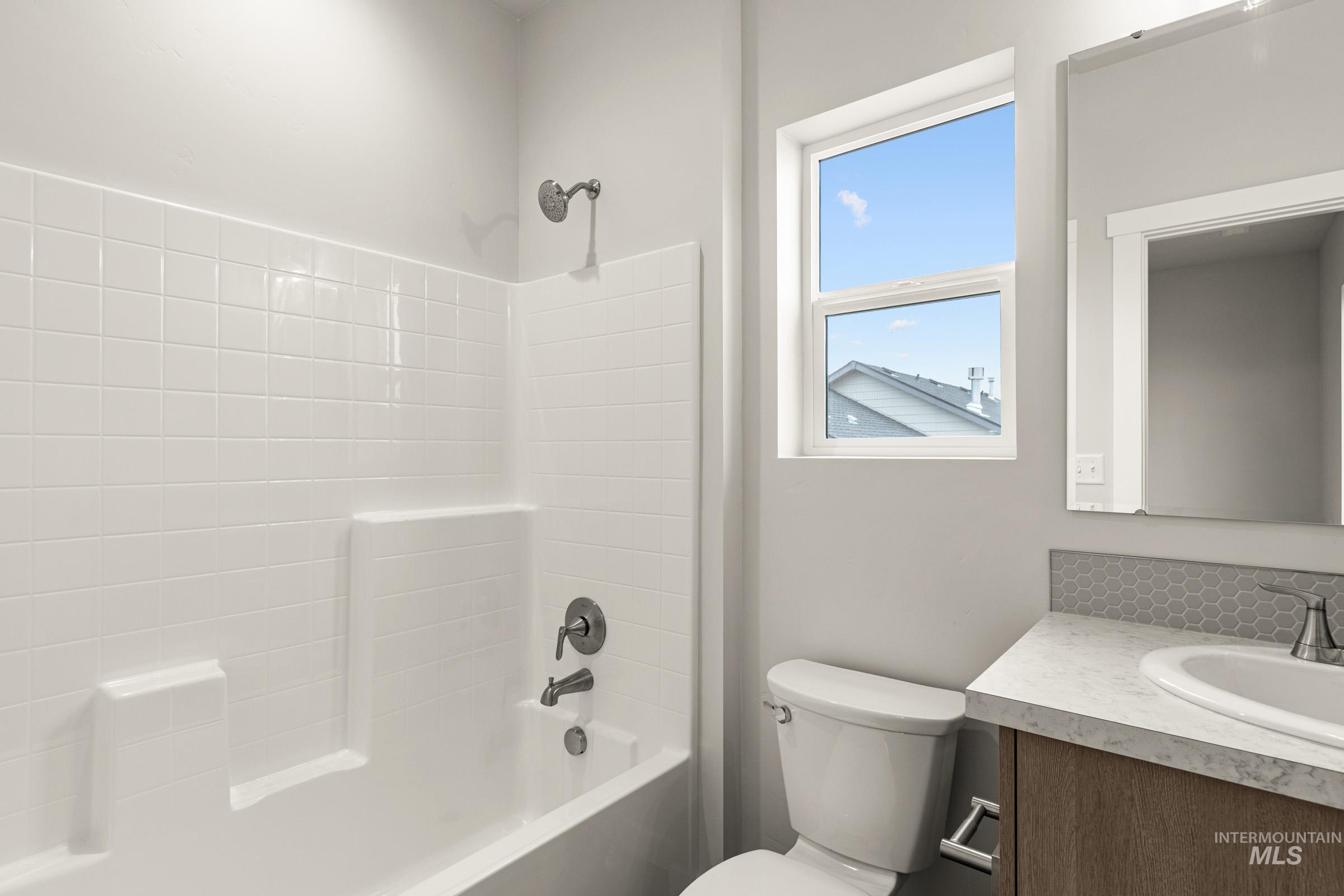 8294 E Bright Angel Dr, Nampa, Idaho 83687, 4 Bedrooms, 3.5 Bathrooms, Residential For Sale, Price $739,990, 98974782